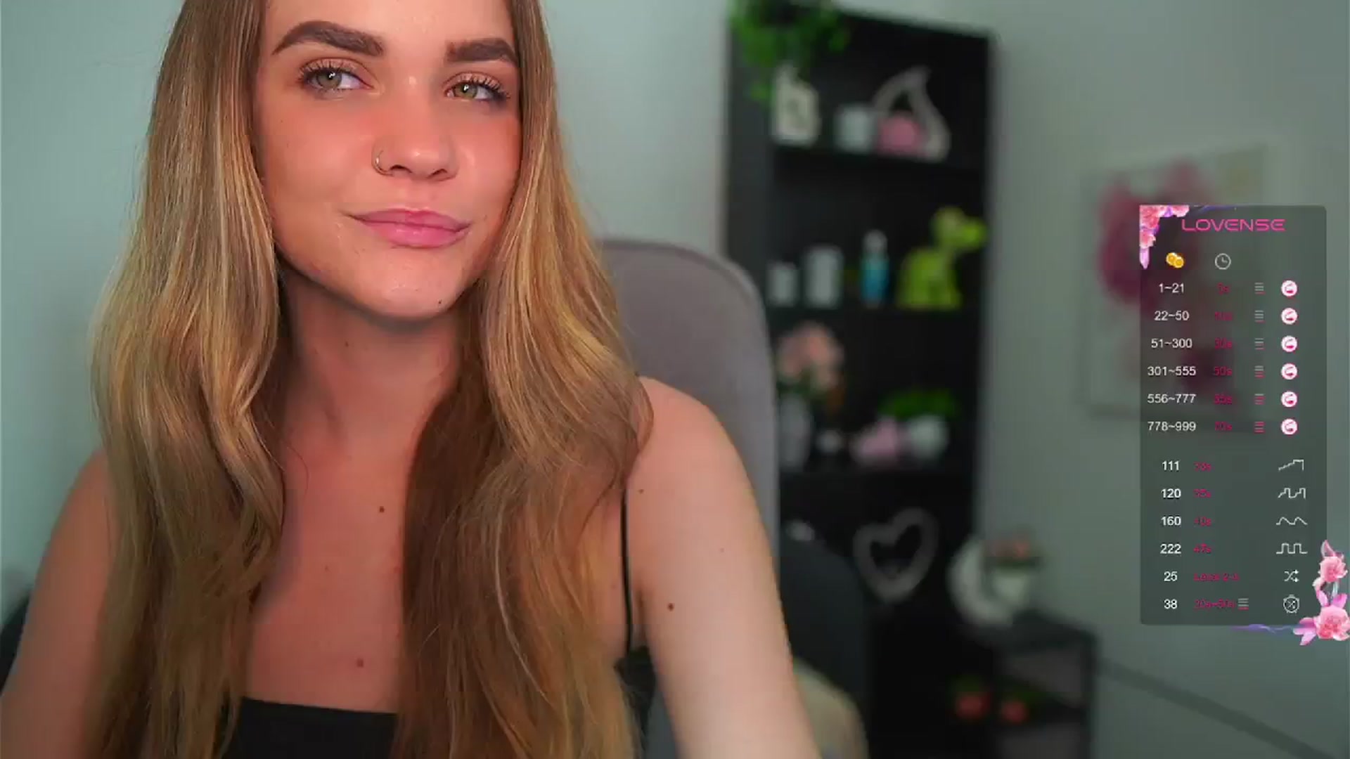 Gallery image thumbnail from Skyla_Novea_'s myfreecams stream on, 05/16/2024, 12:42 image 9 of 20