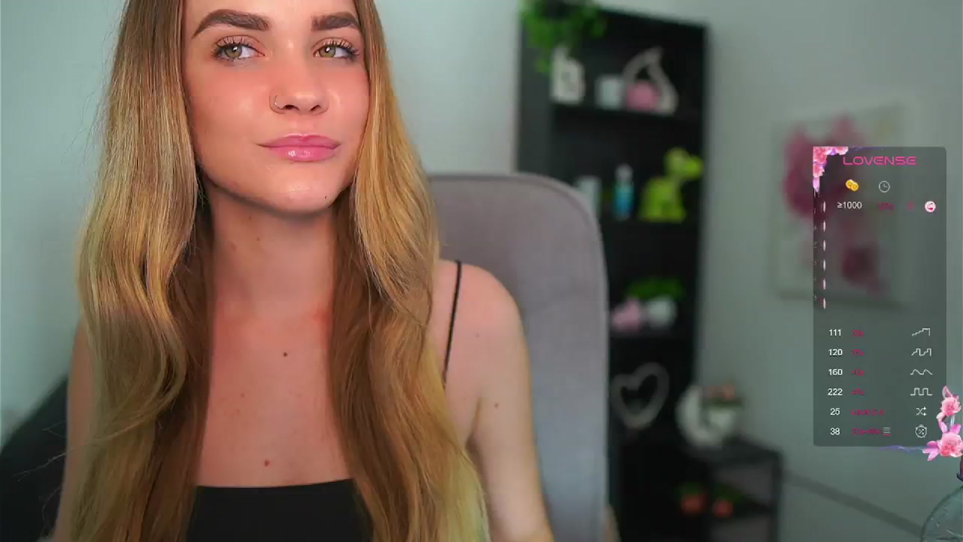 Gallery image thumbnail from Skyla_Novea_'s myfreecams stream on, 05/16/2024, 12:42 image 20 of 20