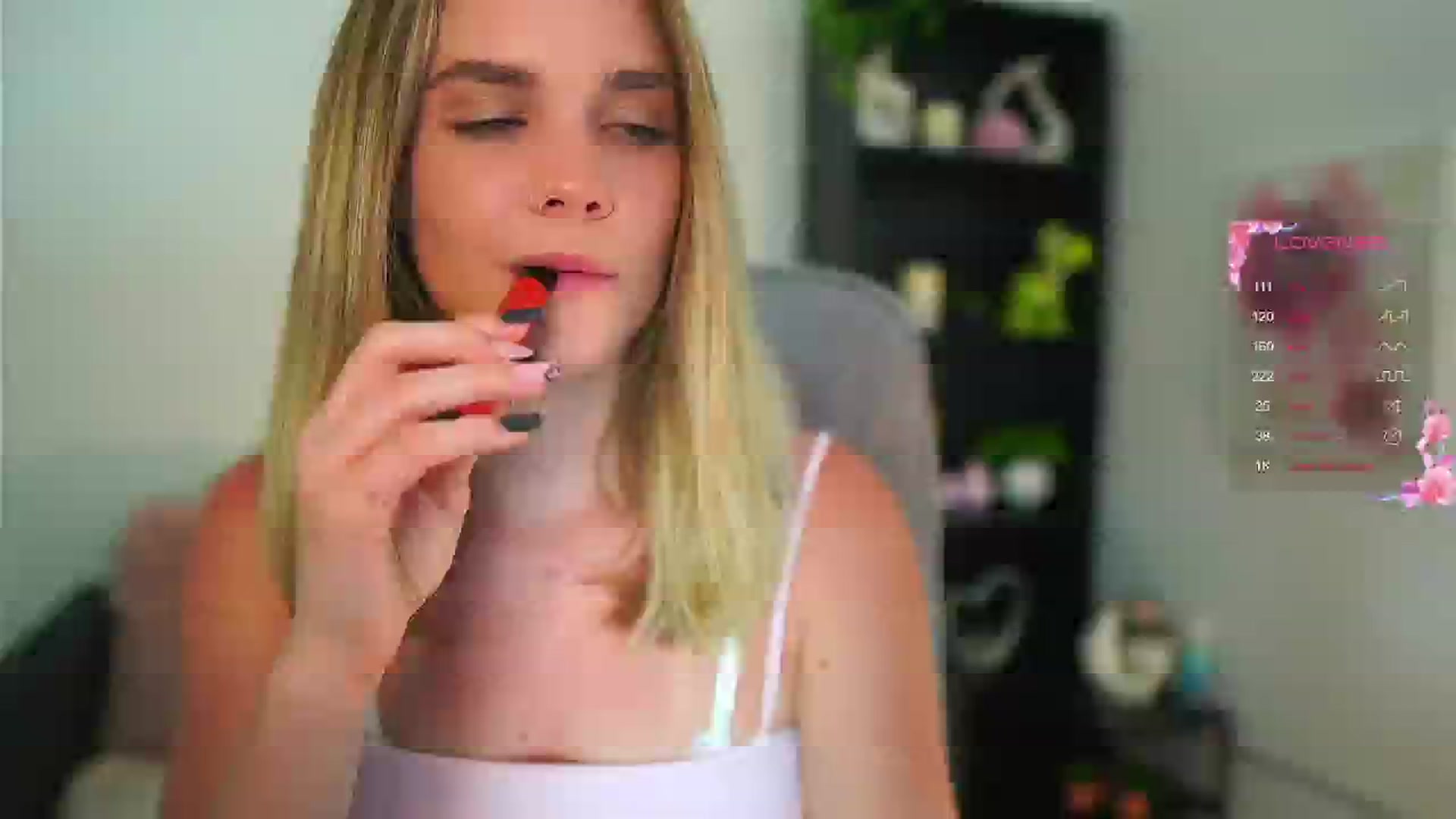 Gallery image thumbnail from Skyla_Novea_'s myfreecams stream on, 05/25/2024, 18:38 image 13 of 20