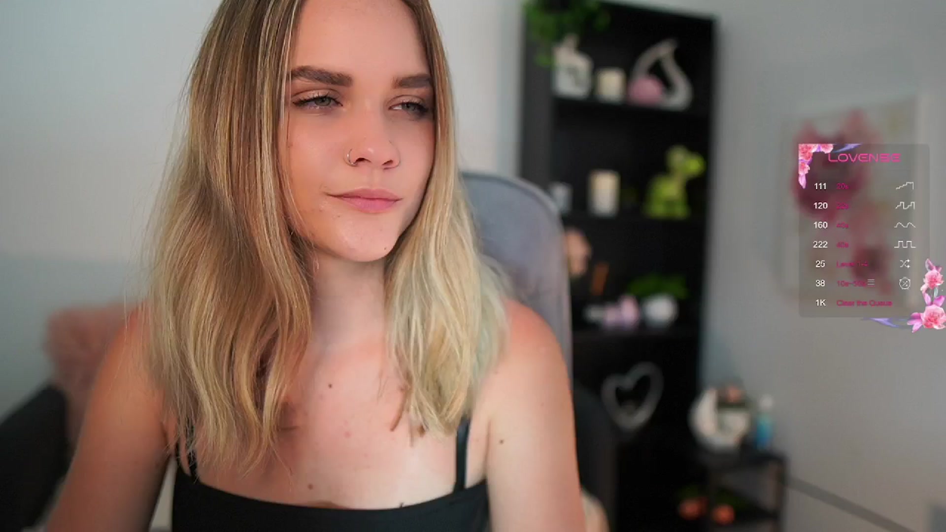 Gallery image thumbnail from Skyla_Novea_'s myfreecams stream on, 05/26/2024, 14:00 image 15 of 20