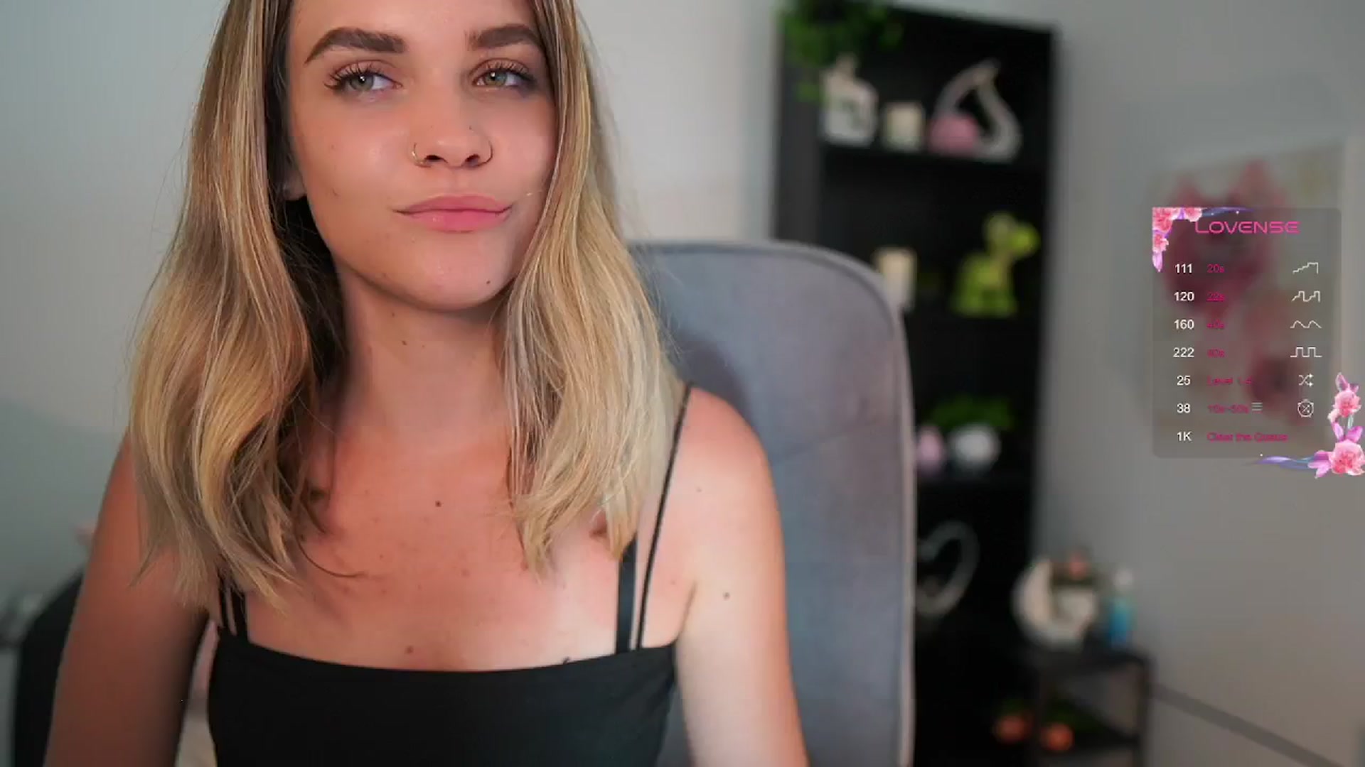 Gallery image thumbnail from Skyla_Novea_'s myfreecams stream on, 05/26/2024, 16:48 image 8 of 20