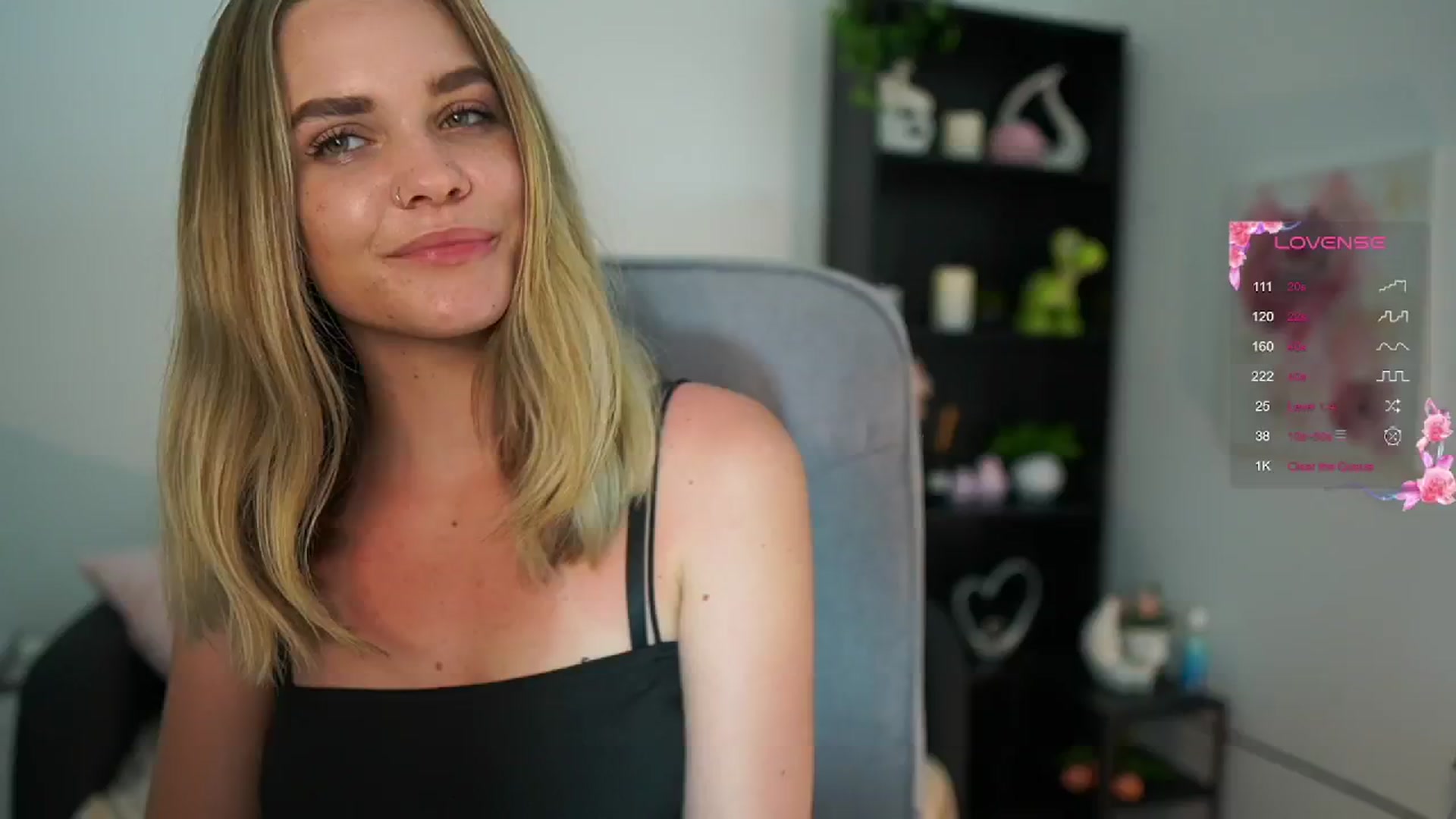 Gallery image thumbnail from Skyla_Novea_'s myfreecams stream on, 05/26/2024, 16:48 image 11 of 20