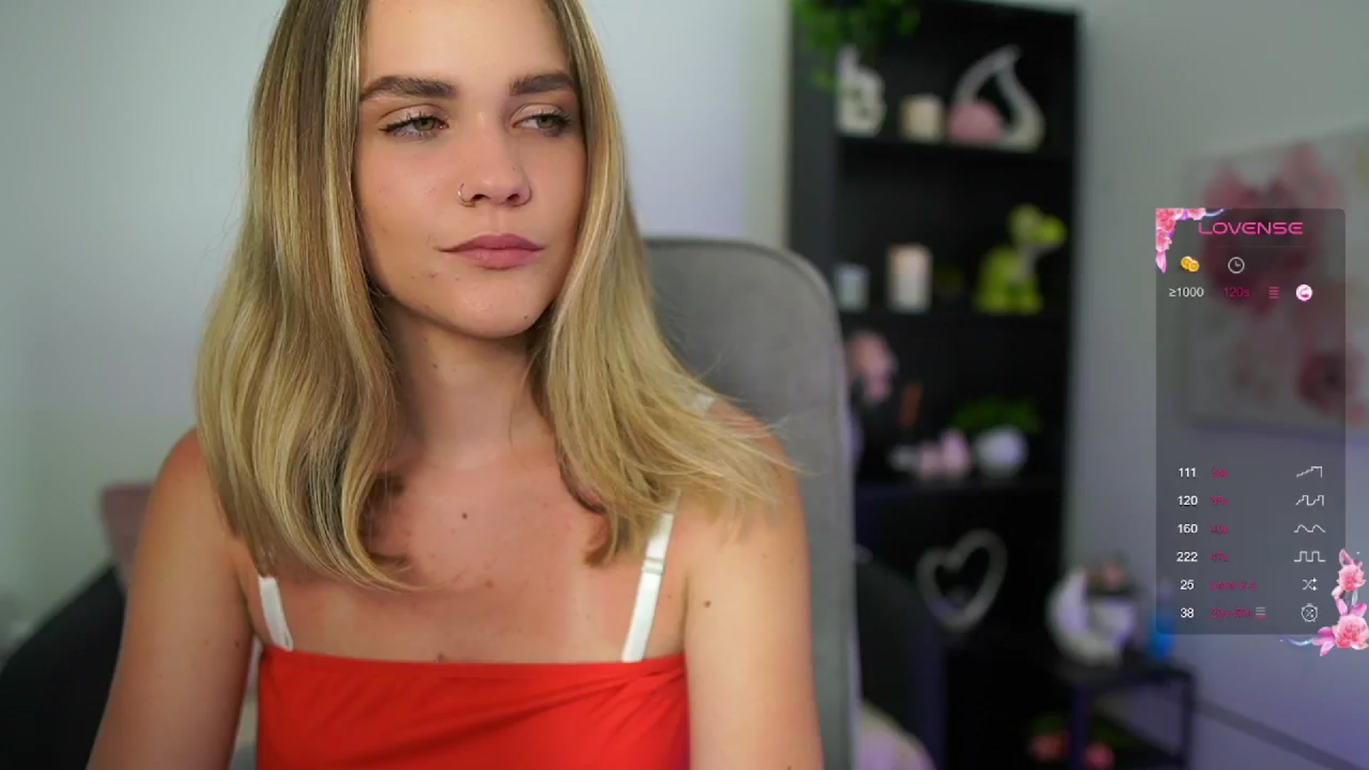 Gallery image thumbnail from Skyla_Novea_'s myfreecams stream on, 05/27/2024, 14:23 image 6 of 20