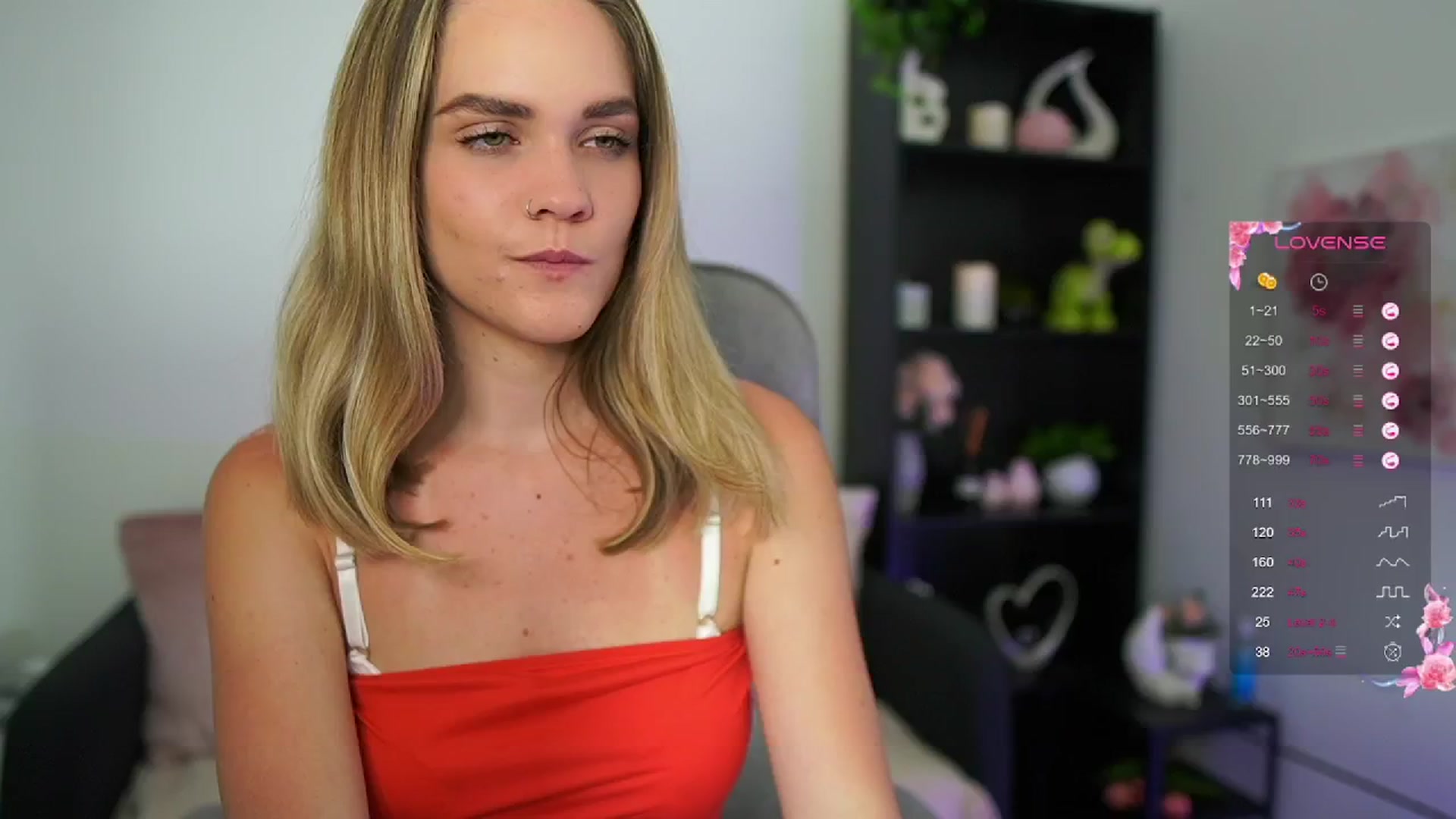 Gallery image thumbnail from Skyla_Novea_'s myfreecams stream on, 05/27/2024, 14:23 image 12 of 20