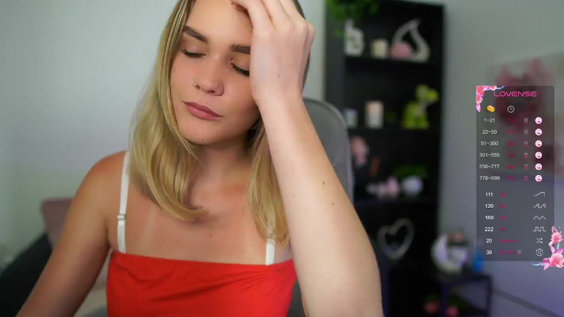 Gallery image thumbnail from Skyla_Novea_'s myfreecams stream on, 05/27/2024, 14:23 image 1 of 20