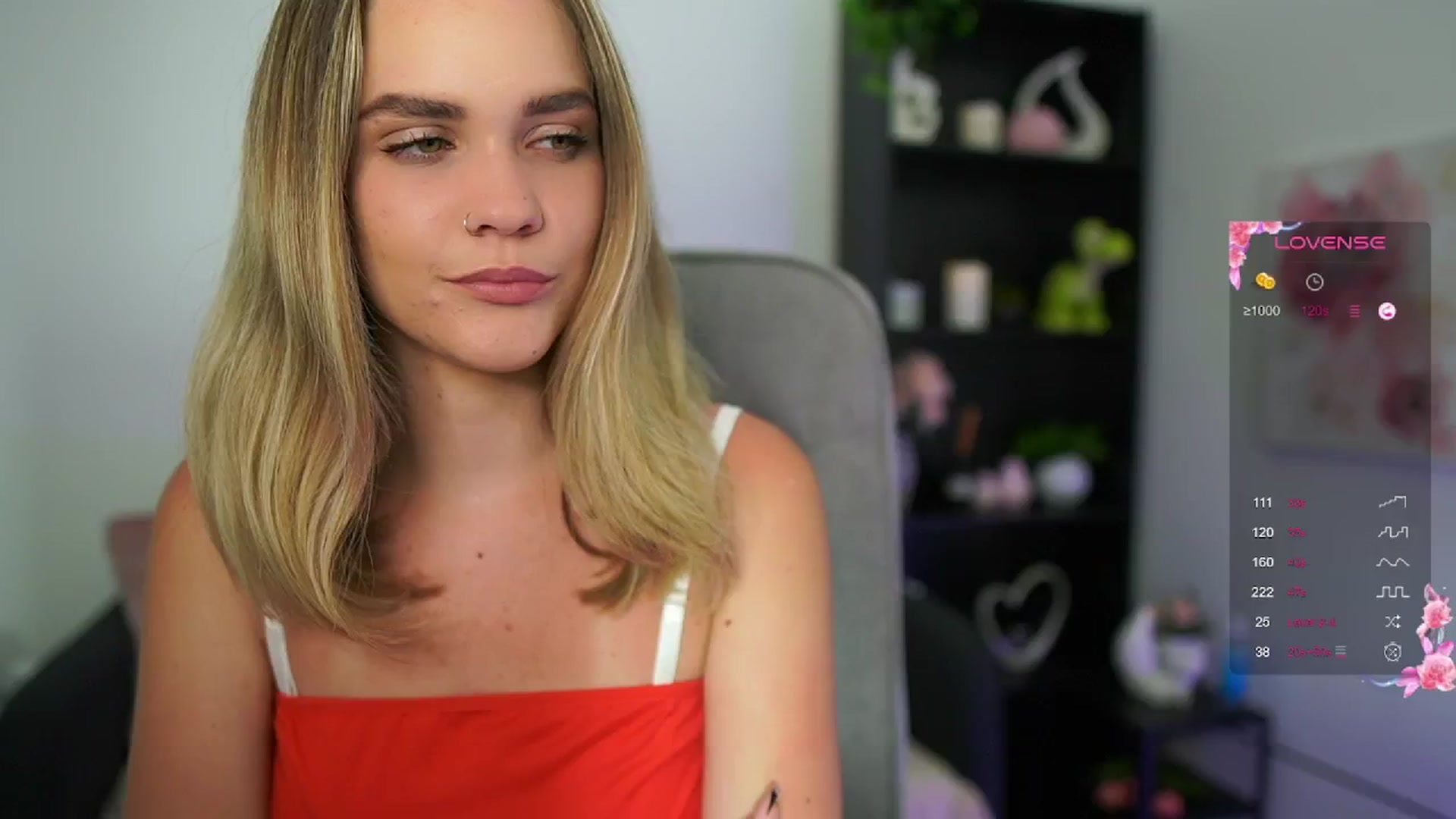 Gallery image thumbnail from Skyla_Novea_'s myfreecams stream on, 05/27/2024, 14:23 image 7 of 20