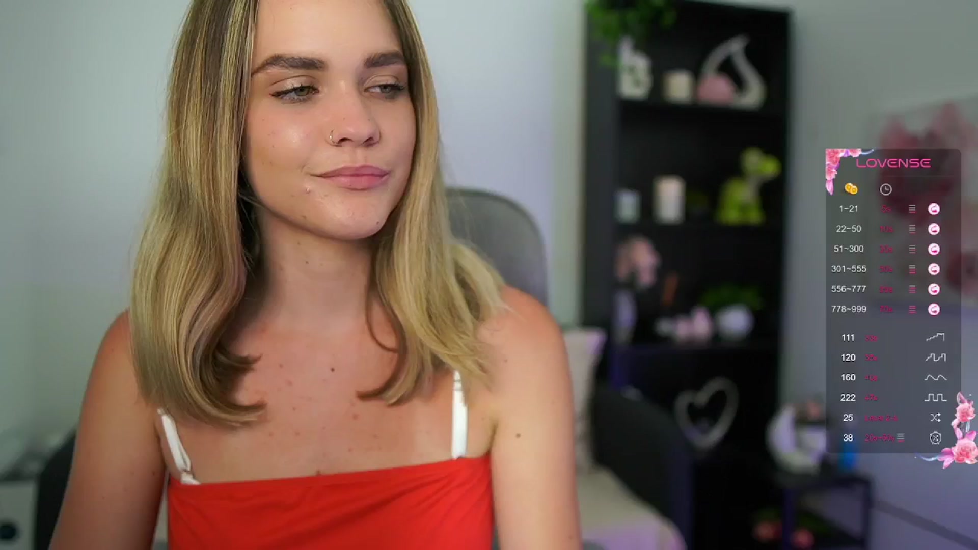 Gallery image thumbnail from Skyla_Novea_'s myfreecams stream on, 05/27/2024, 17:37 image 5 of 20