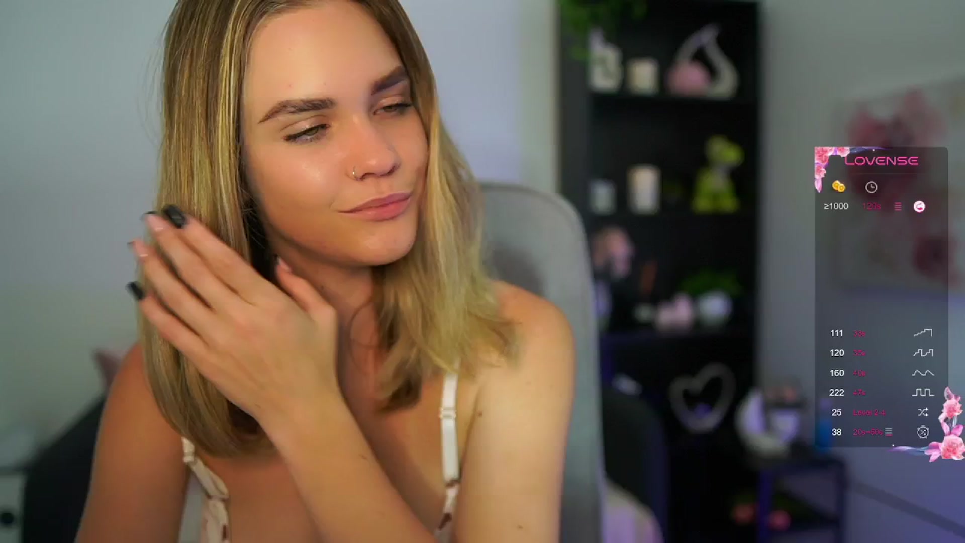 Gallery image thumbnail from Skyla_Novea_'s myfreecams stream on, 06/02/2024, 11:36 image 9 of 20