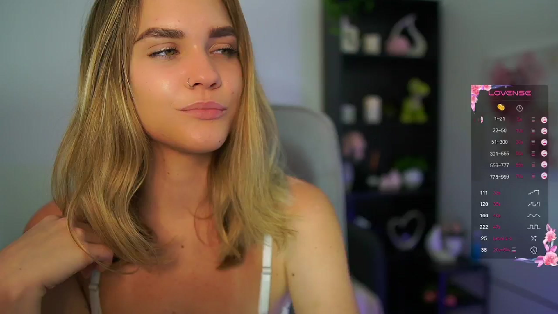 Gallery image thumbnail from Skyla_Novea_'s myfreecams stream on, 06/02/2024, 11:36 image 11 of 20