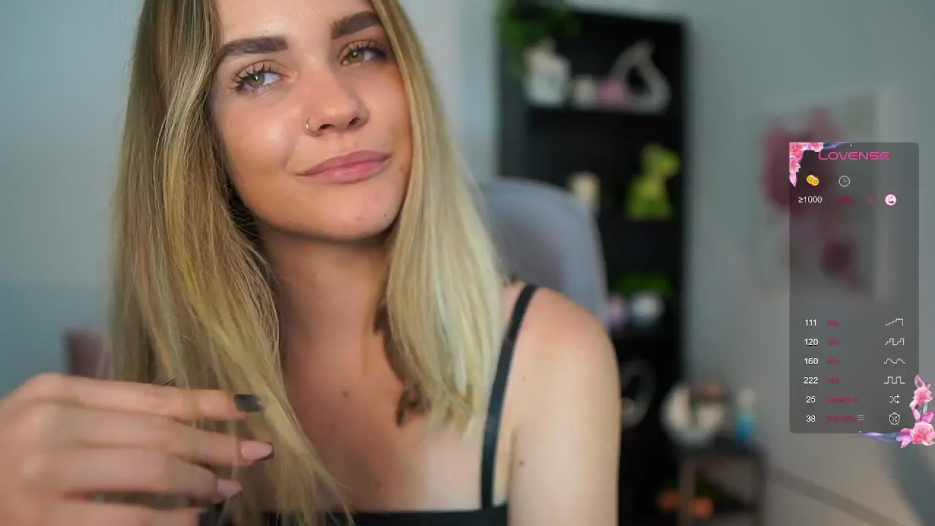 Gallery image thumbnail from Skyla_Novea_'s myfreecams stream on, 06/04/2024, 11:44 image 18 of 20