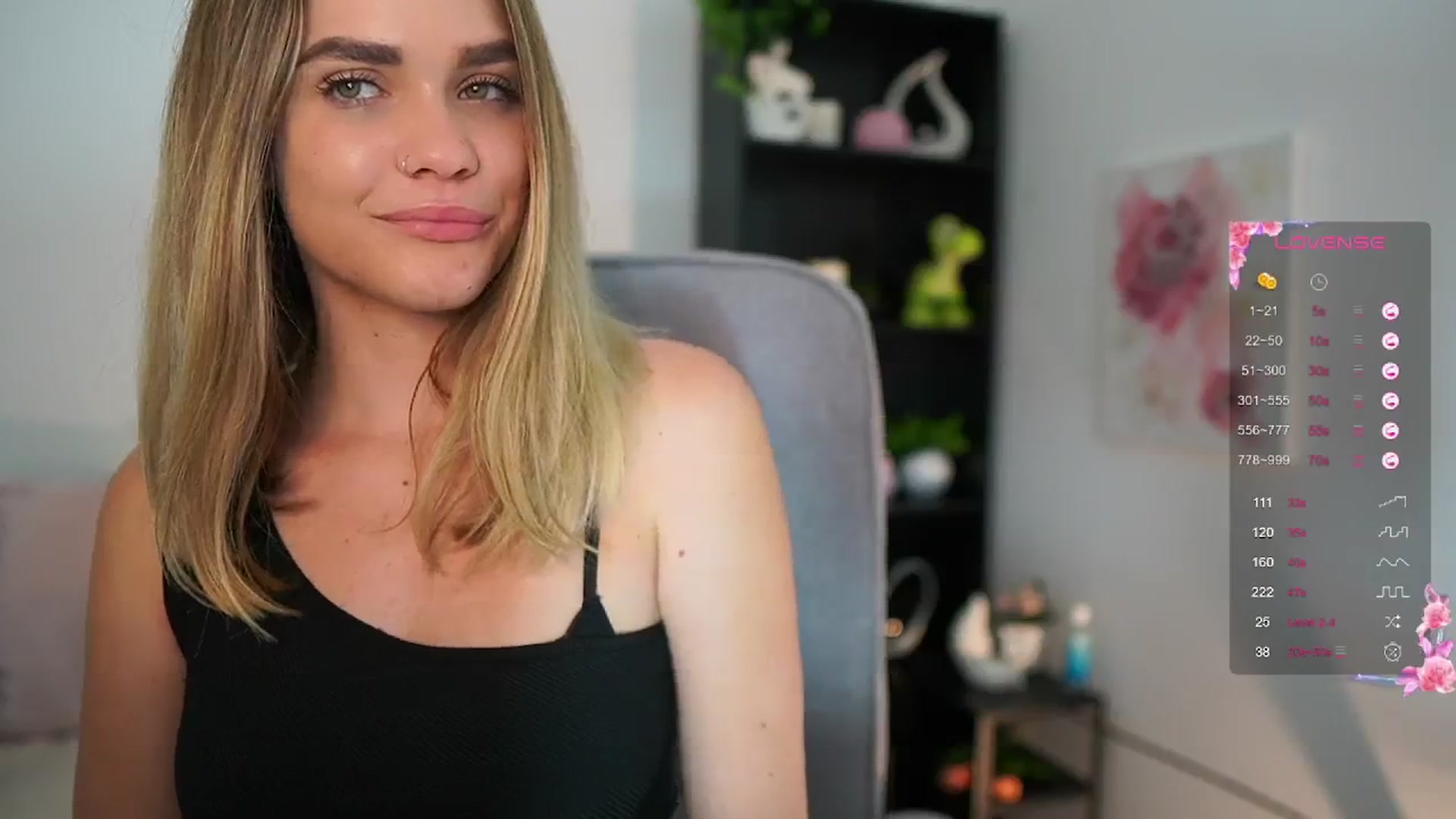 Gallery image thumbnail from Skyla_Novea_'s myfreecams stream on, 06/06/2024, 21:38 image 10 of 20
