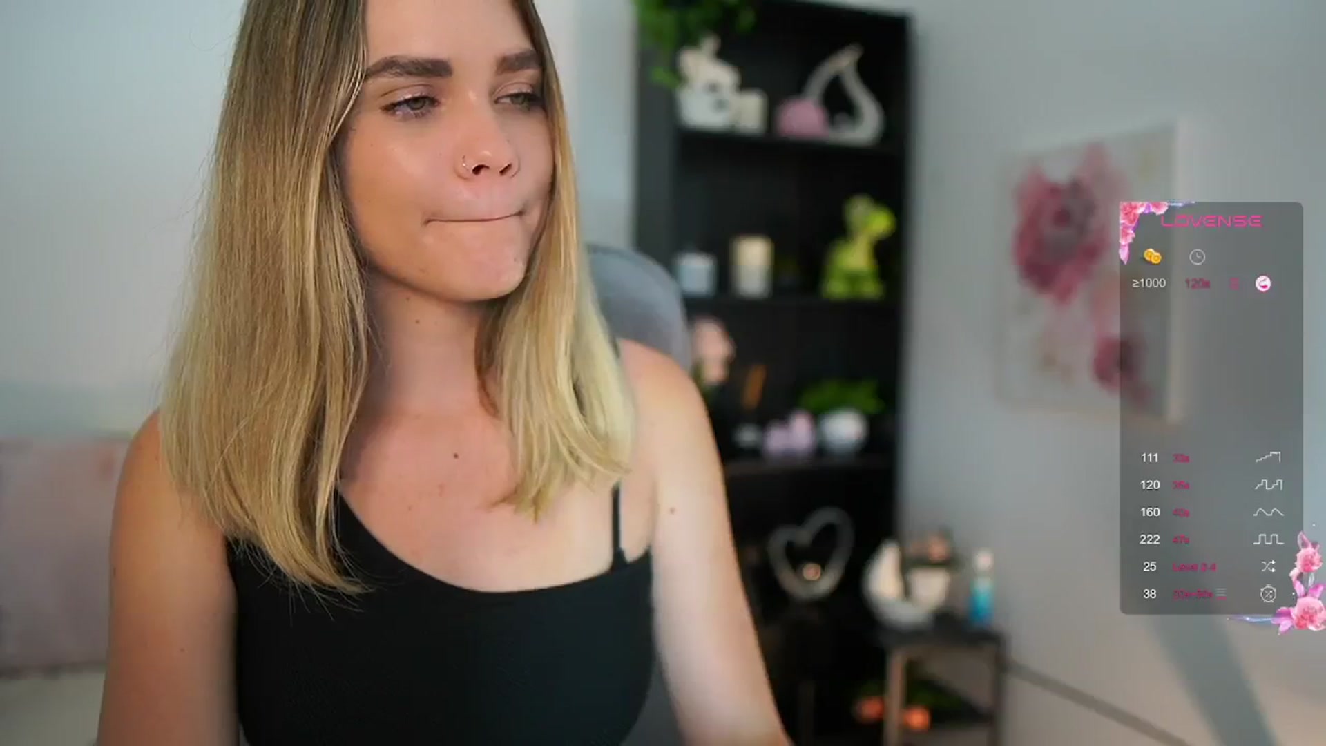Gallery image thumbnail from Skyla_Novea_'s myfreecams stream on, 06/06/2024, 21:38 image 7 of 20