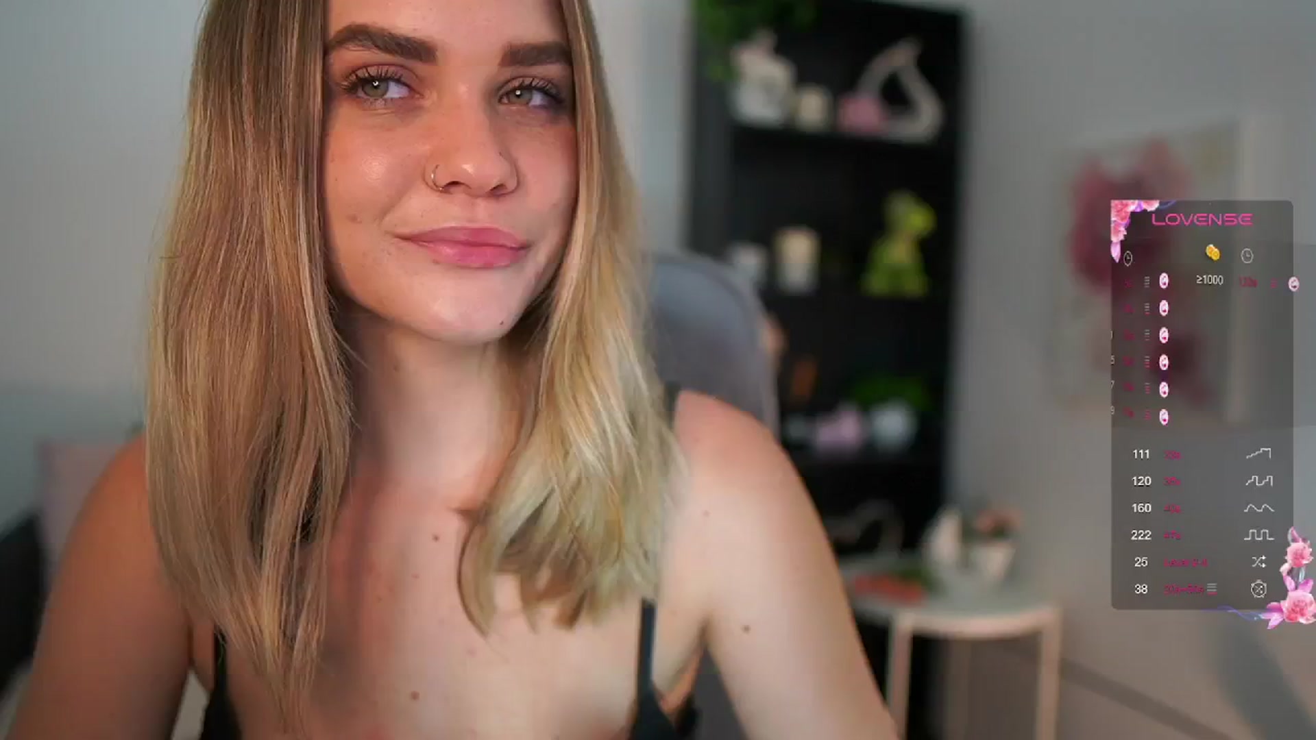 Gallery image thumbnail from Skyla_Novea_'s myfreecams stream on, 06/12/2024, 10:53 image 11 of 20