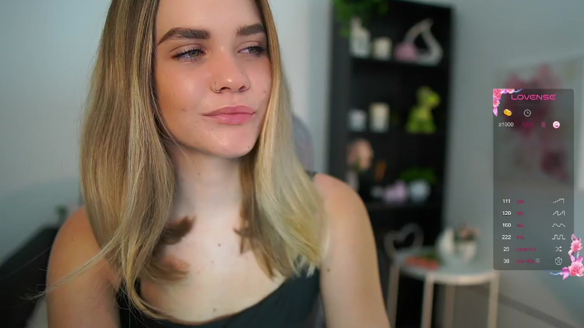 Gallery image thumbnail from Skyla_Novea_'s myfreecams stream on, 06/13/2024, 08:54 image 1 of 20