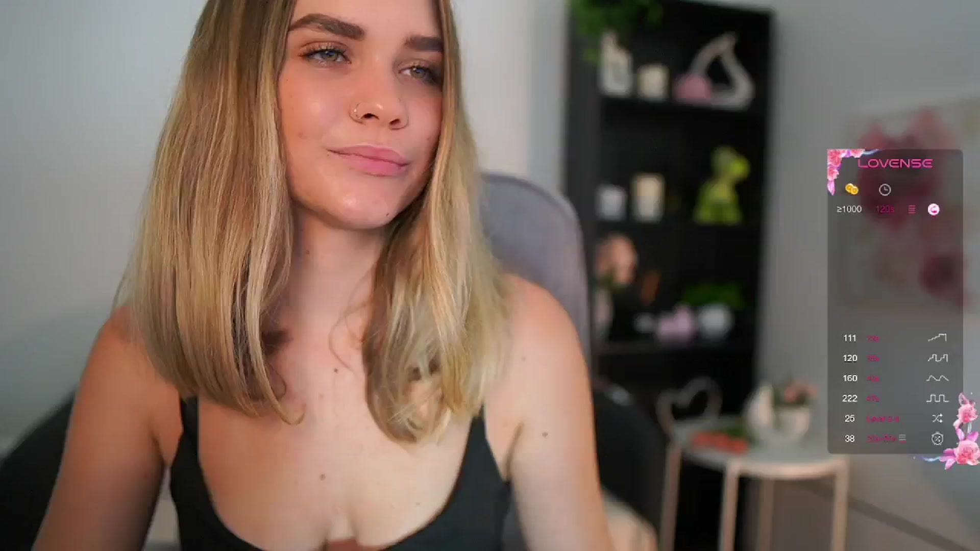 Gallery image thumbnail from Skyla_Novea_'s myfreecams stream on, 06/13/2024, 09:56 image 10 of 20