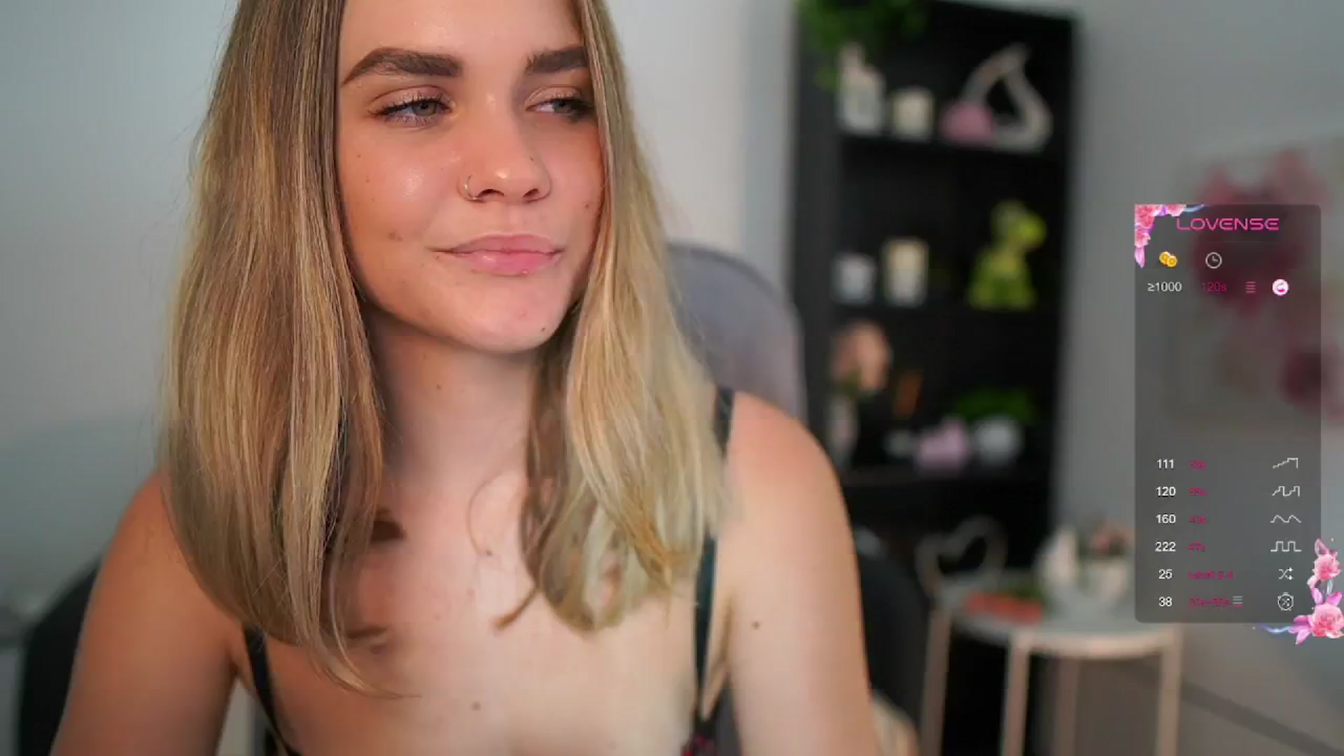 Gallery image thumbnail from Skyla_Novea_'s myfreecams stream on, 06/13/2024, 12:56 image 8 of 20