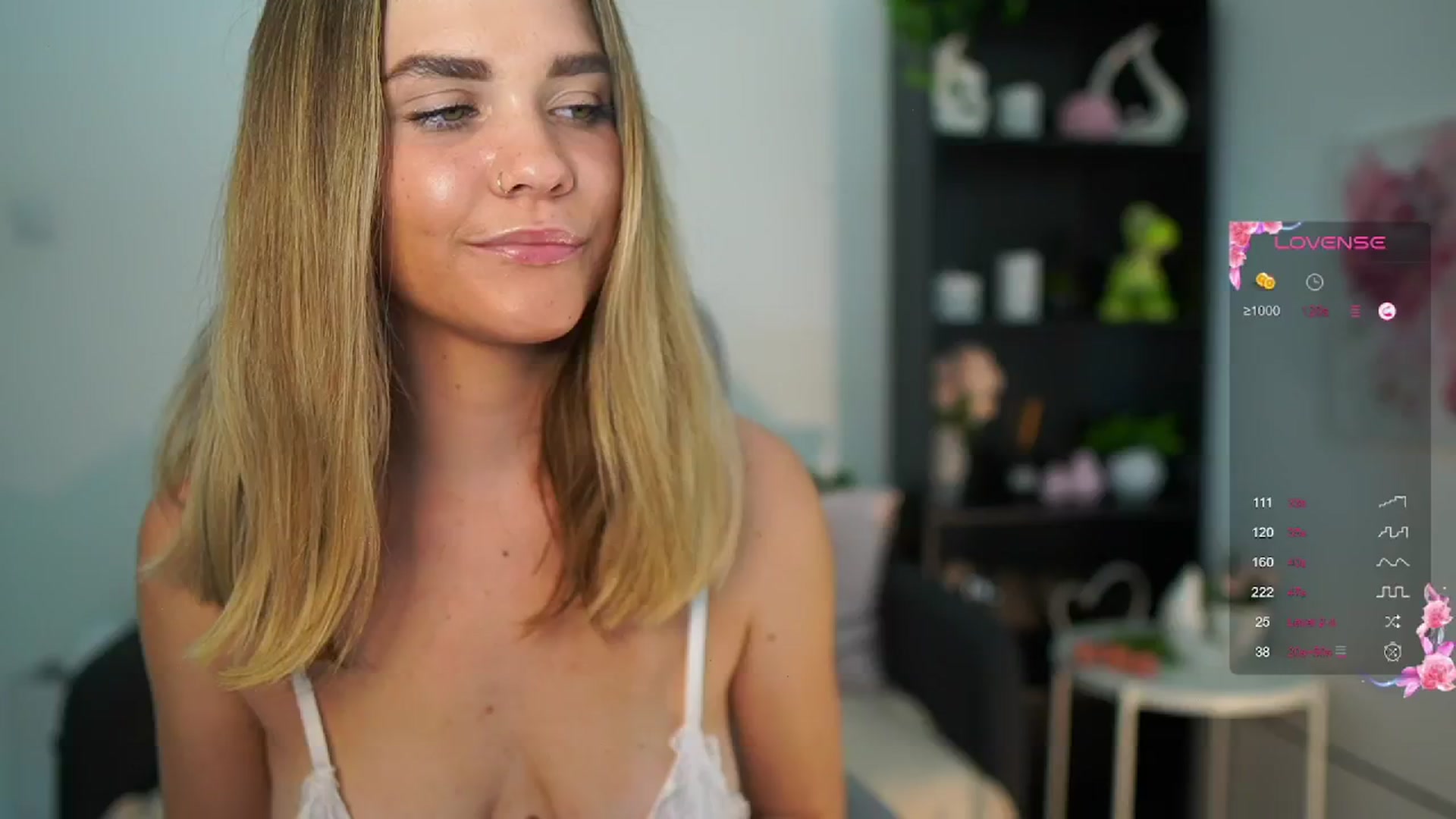 Gallery image thumbnail from Skyla_Novea_'s myfreecams stream on, 06/14/2024, 17:26 image 20 of 20