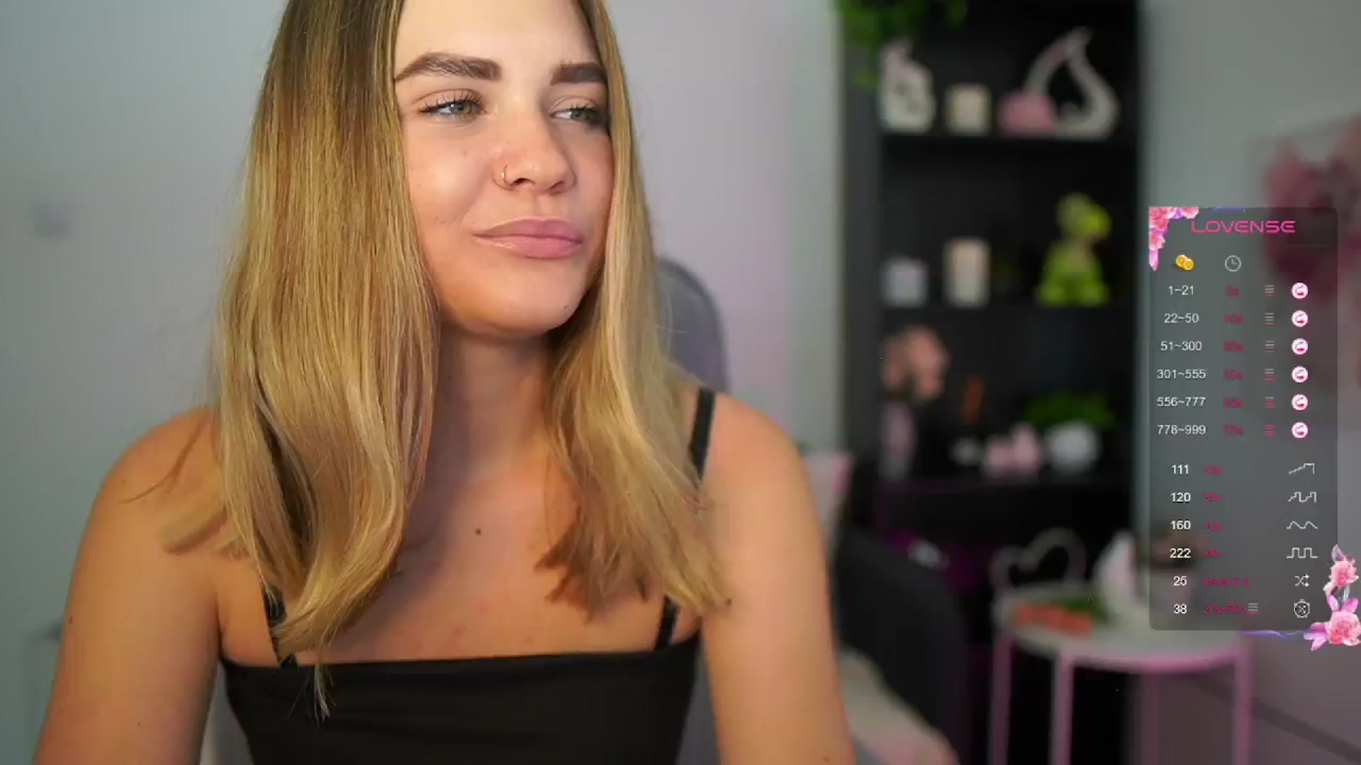 Gallery image thumbnail from Skyla_Novea_'s myfreecams stream on, 06/16/2024, 14:41 image 12 of 20