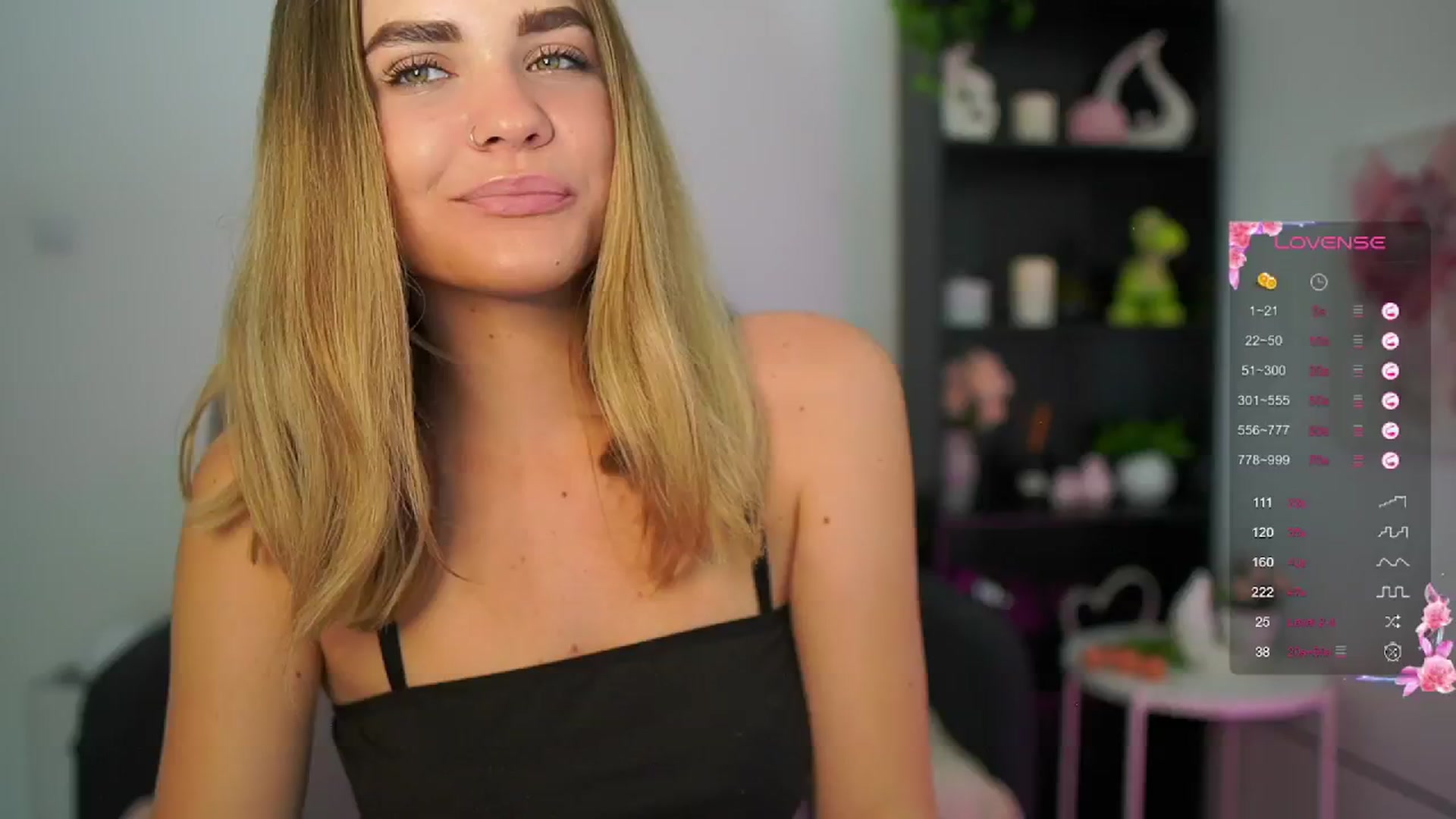 Gallery image thumbnail from Skyla_Novea_'s myfreecams stream on, 06/16/2024, 14:41 image 7 of 20