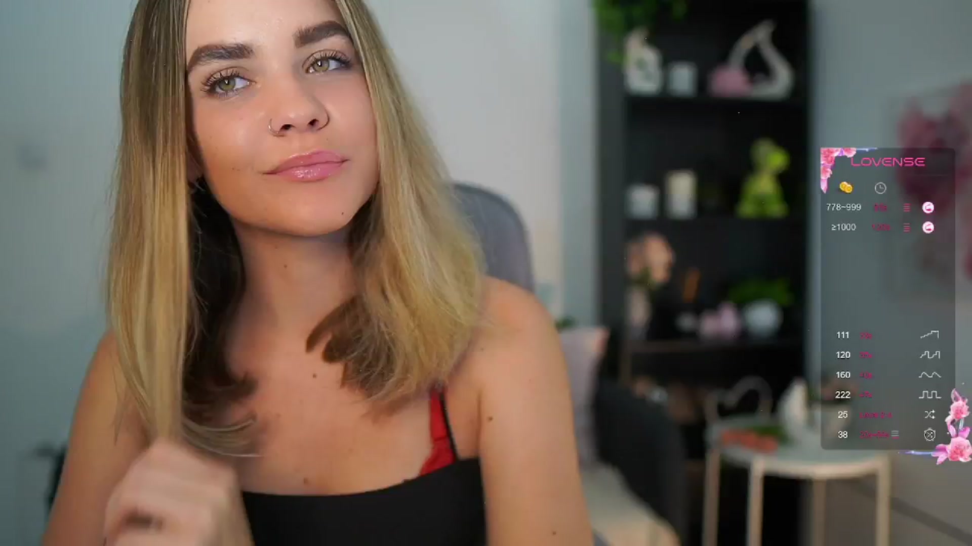 Gallery image thumbnail from Skyla_Novea_'s myfreecams stream on, 06/17/2024, 14:58 image 1 of 20