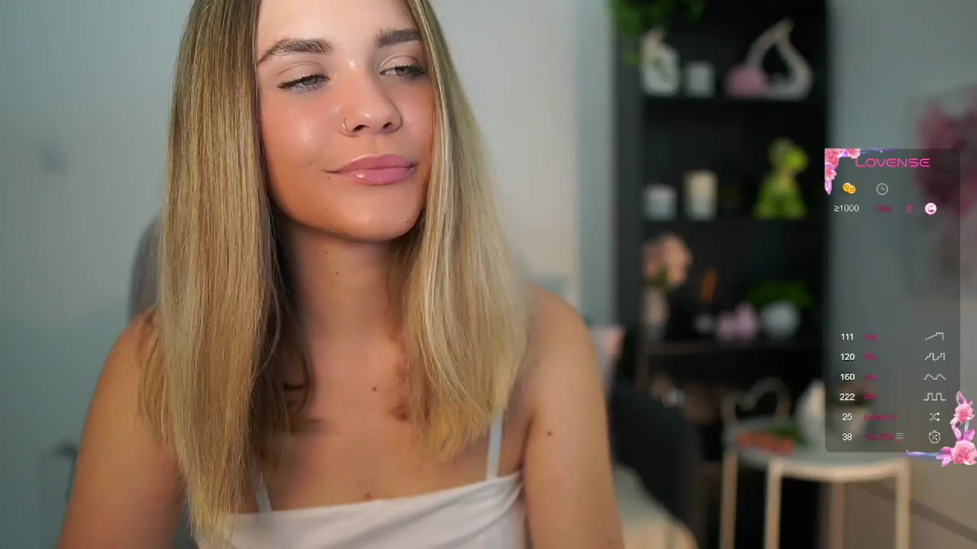 Gallery image thumbnail from Skyla_Novea_'s myfreecams stream on, 06/18/2024, 13:25 image 11 of 20