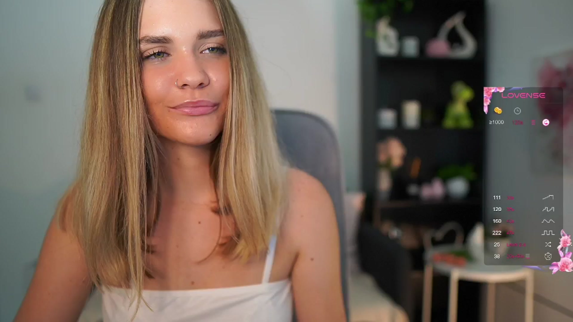 Gallery image thumbnail from Skyla_Novea_'s myfreecams stream on, 06/18/2024, 18:57 image 19 of 20