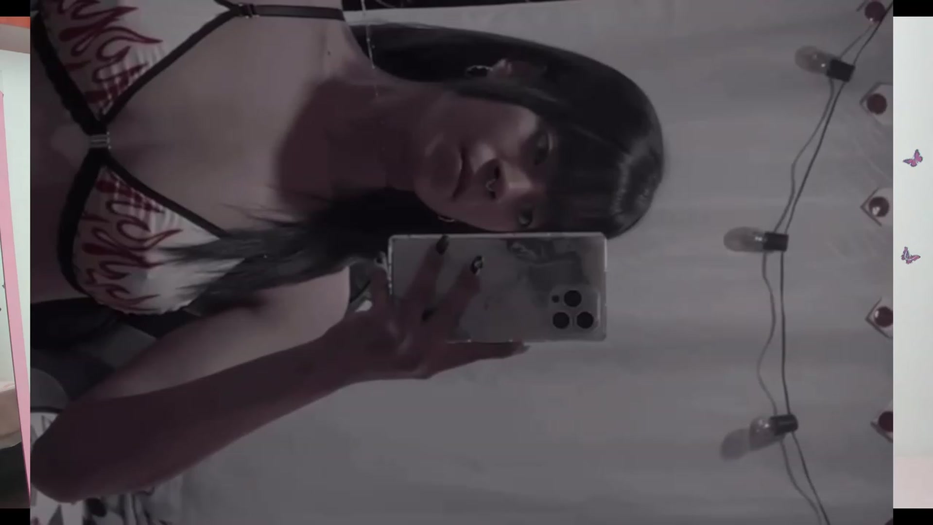 Gallery image thumbnail from Skylaa_'s myfreecams stream on, 02/02/2023, 22:02 image 12 of 20