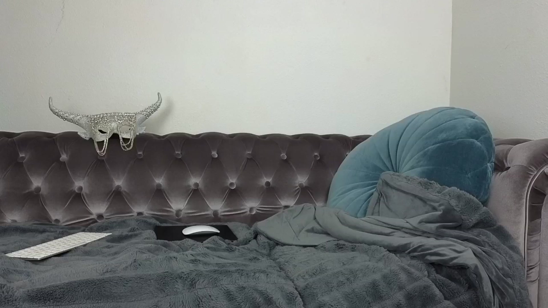 Gallery image thumbnail from SkylarHealix's myfreecams stream on, 03/27/2025, 19:32 image 13 of 20