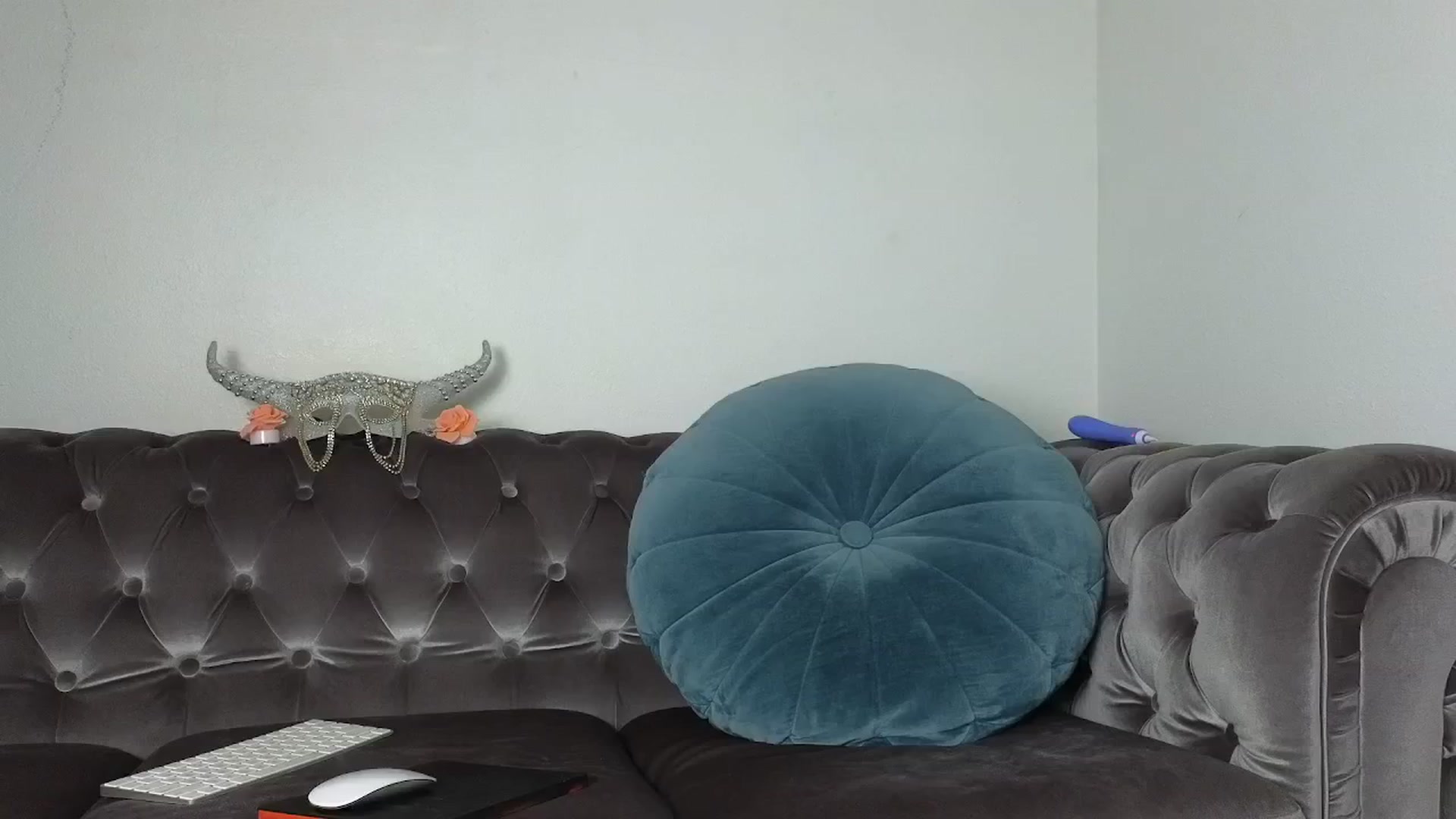 Gallery image thumbnail from SkylarHealix's myfreecams stream on, 06/12/2025, 22:58 image 3 of 20