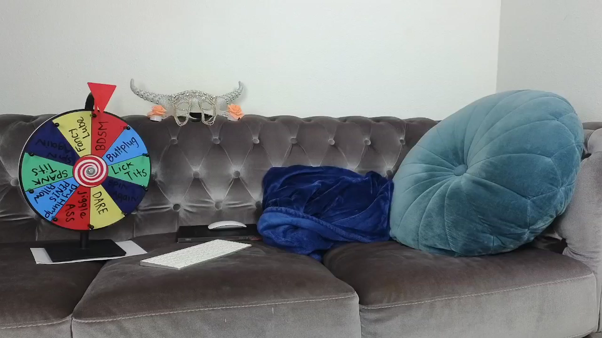 Gallery image thumbnail from SkylarHealix's myfreecams stream on, 08/21/2025, 11:58 image 19 of 20