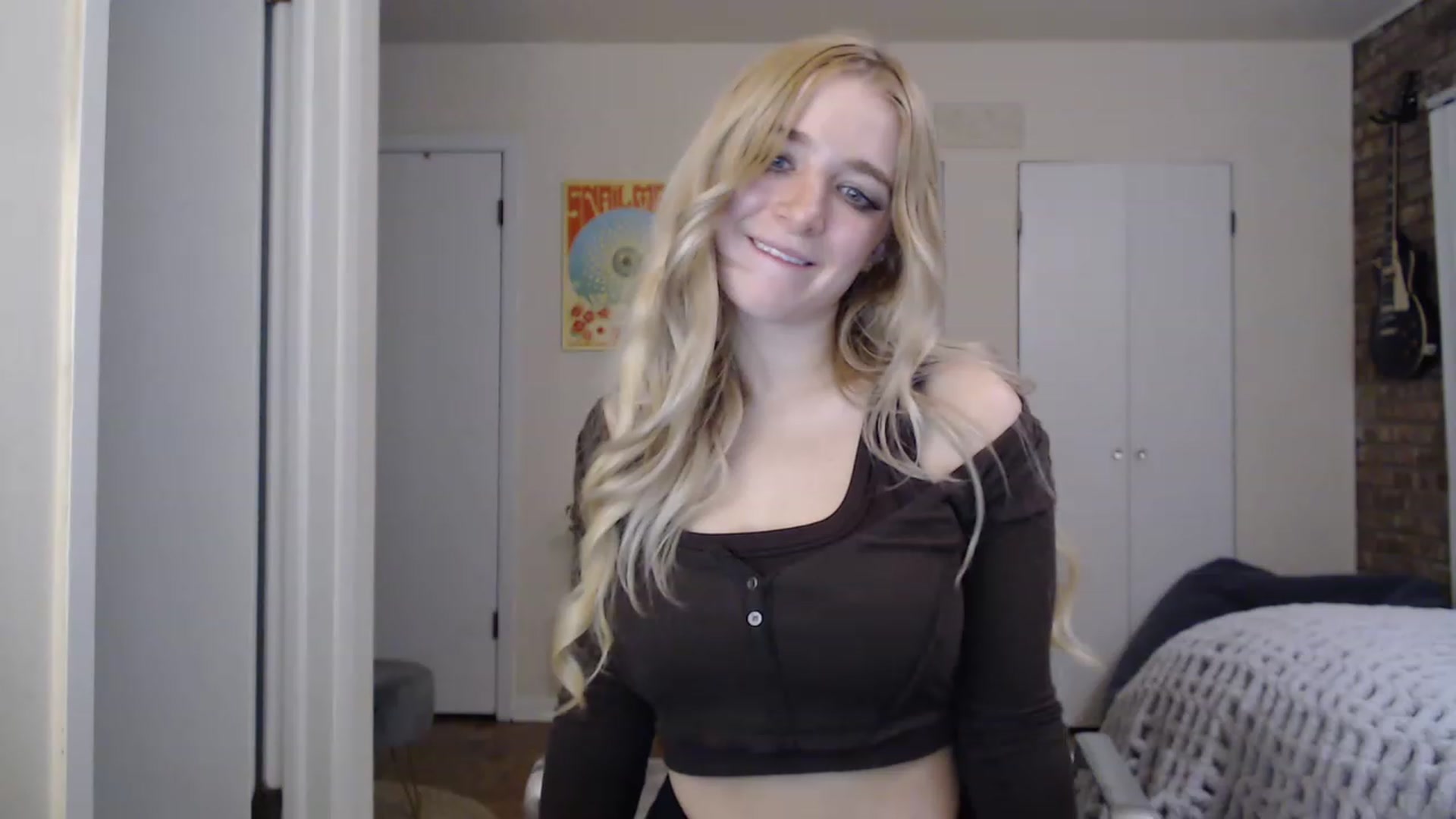 Gallery image thumbnail from SkylarSays's myfreecams stream on, 01/12/2023, 23:53 image 4 of 20