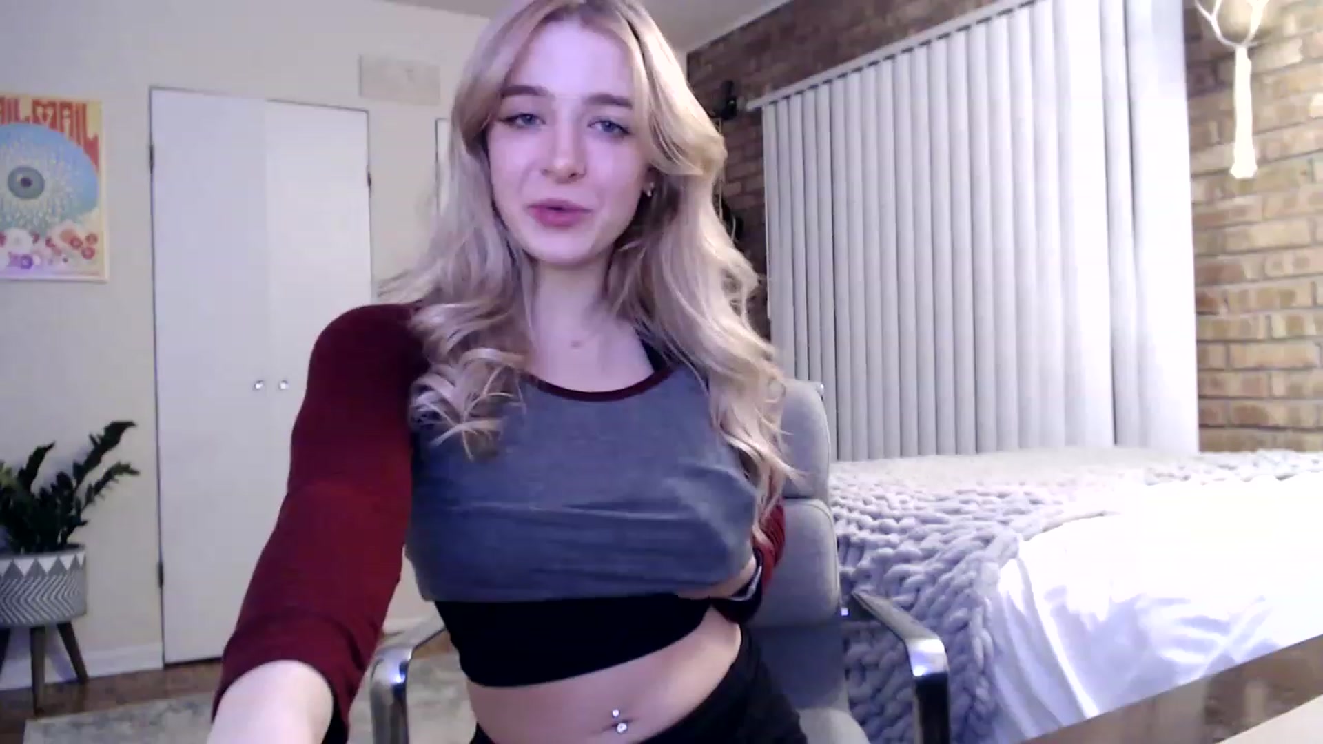 Gallery image thumbnail from SkylarSays's myfreecams stream on, 01/31/2023, 07:27 image 1 of 20