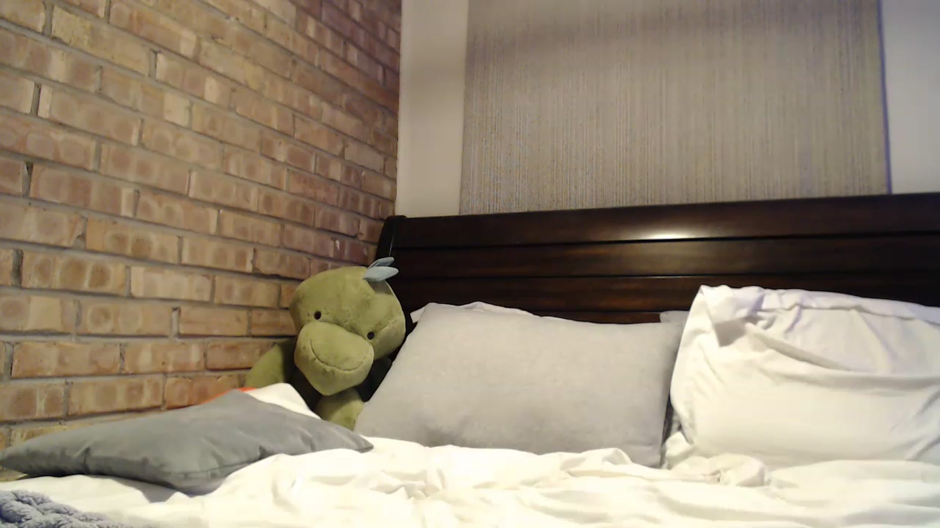 Gallery image thumbnail from SkylarSays's myfreecams stream on, 04/04/2023, 06:16 image 11 of 20