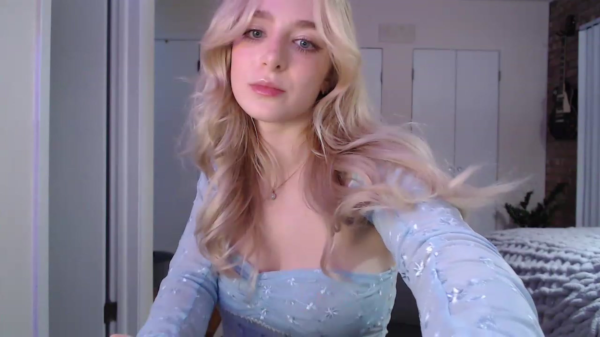 Gallery image thumbnail from SkylarSays's myfreecams stream on, 04/30/2023, 02:59 image 20 of 20