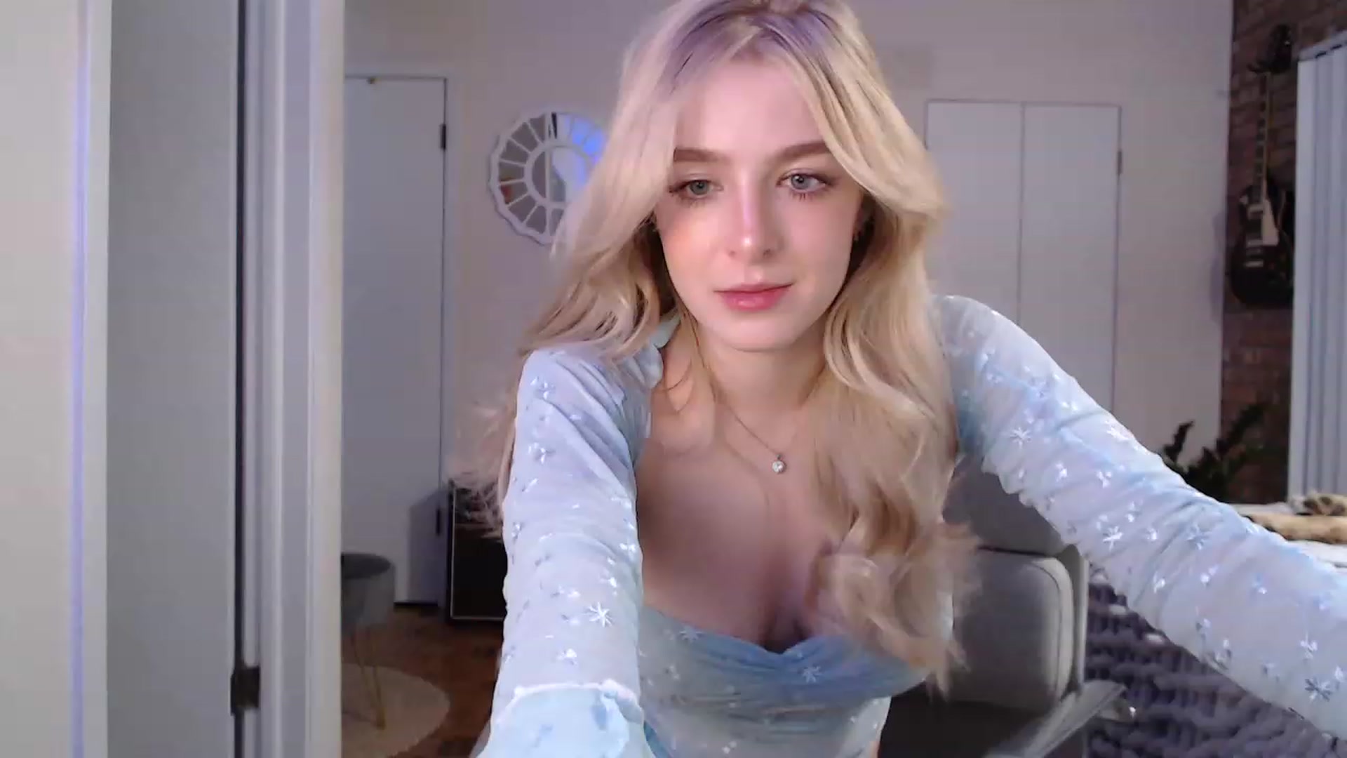 Gallery image thumbnail from SkylarSays's myfreecams stream on, 04/30/2023, 02:59 image 12 of 20