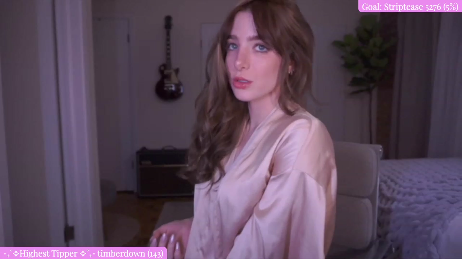 Gallery image thumbnail from SkylarSays's myfreecams stream on, 06/21/2023, 03:33 image 4 of 20