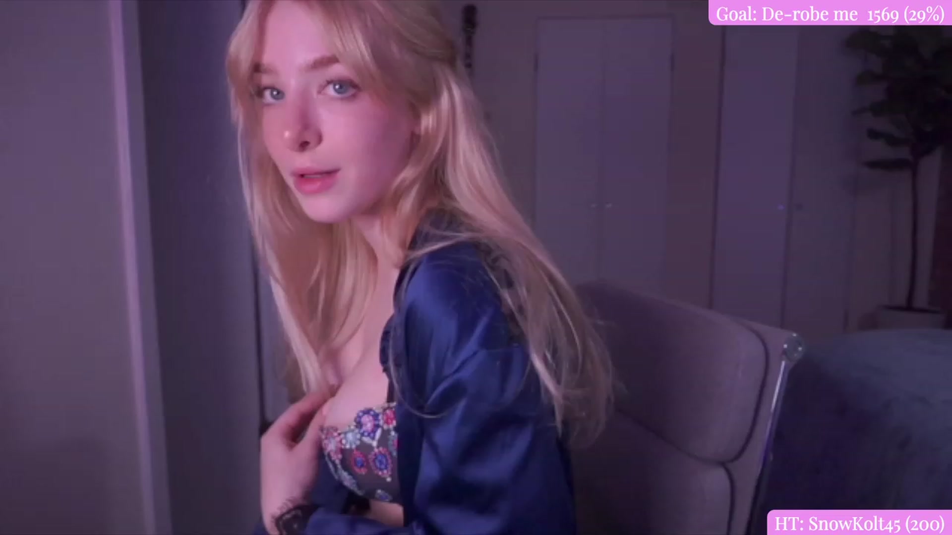 Gallery image thumbnail from SkylarSays's myfreecams stream on, 06/24/2023, 04:00 image 11 of 20