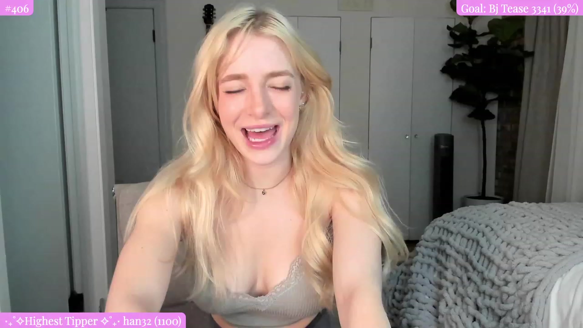 Gallery image thumbnail from SkylarSays's myfreecams stream on, 08/09/2023, 03:37 image 20 of 20