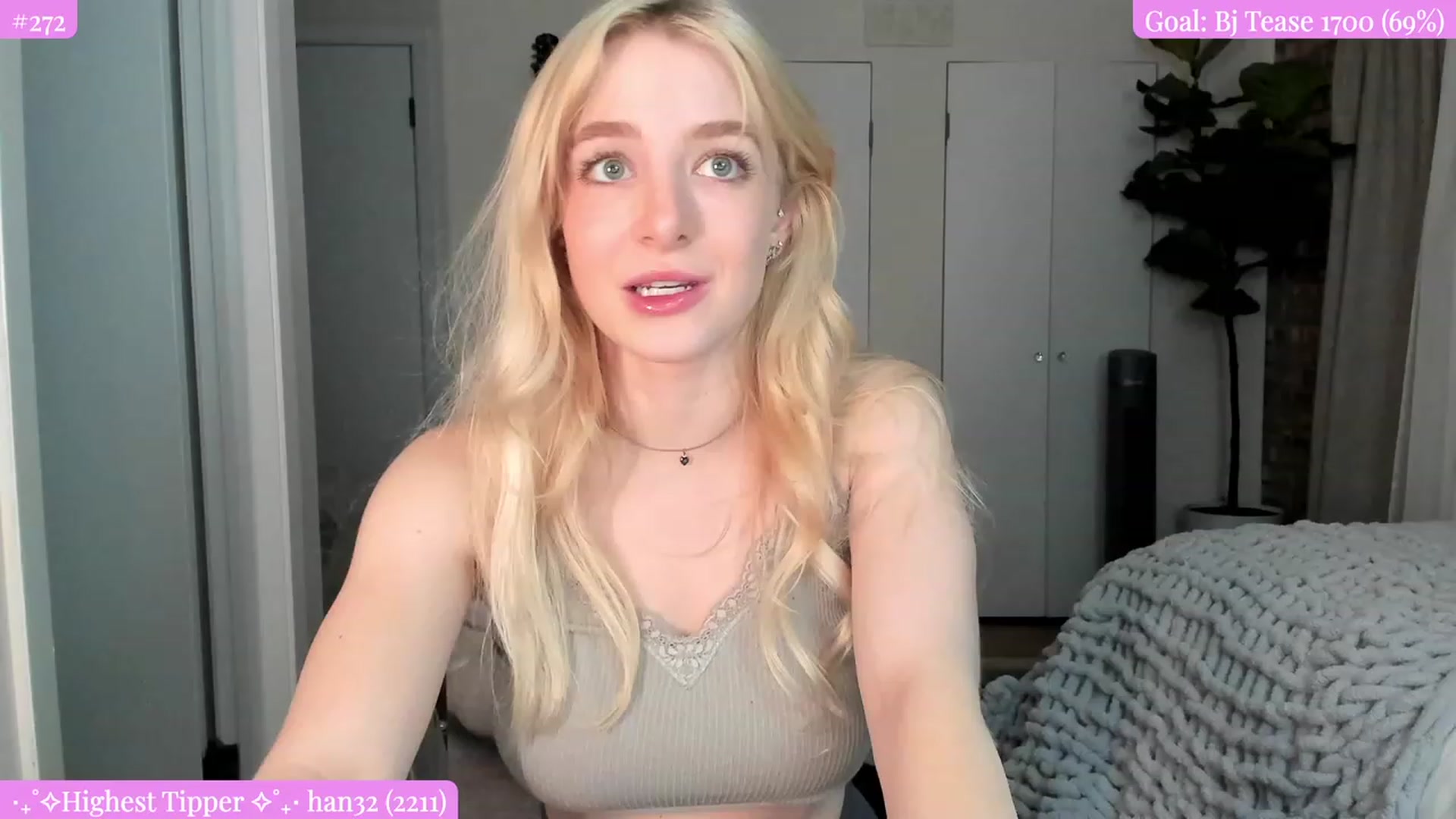 Gallery image thumbnail from SkylarSays's myfreecams stream on, 08/09/2023, 06:01 image 2 of 20