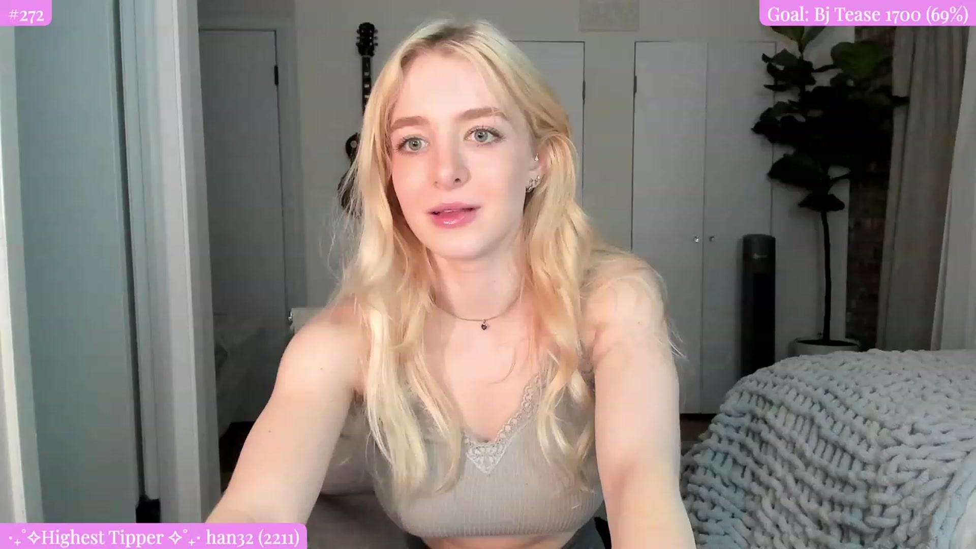 Gallery image thumbnail from SkylarSays's myfreecams stream on, 08/09/2023, 06:01 image 1 of 20