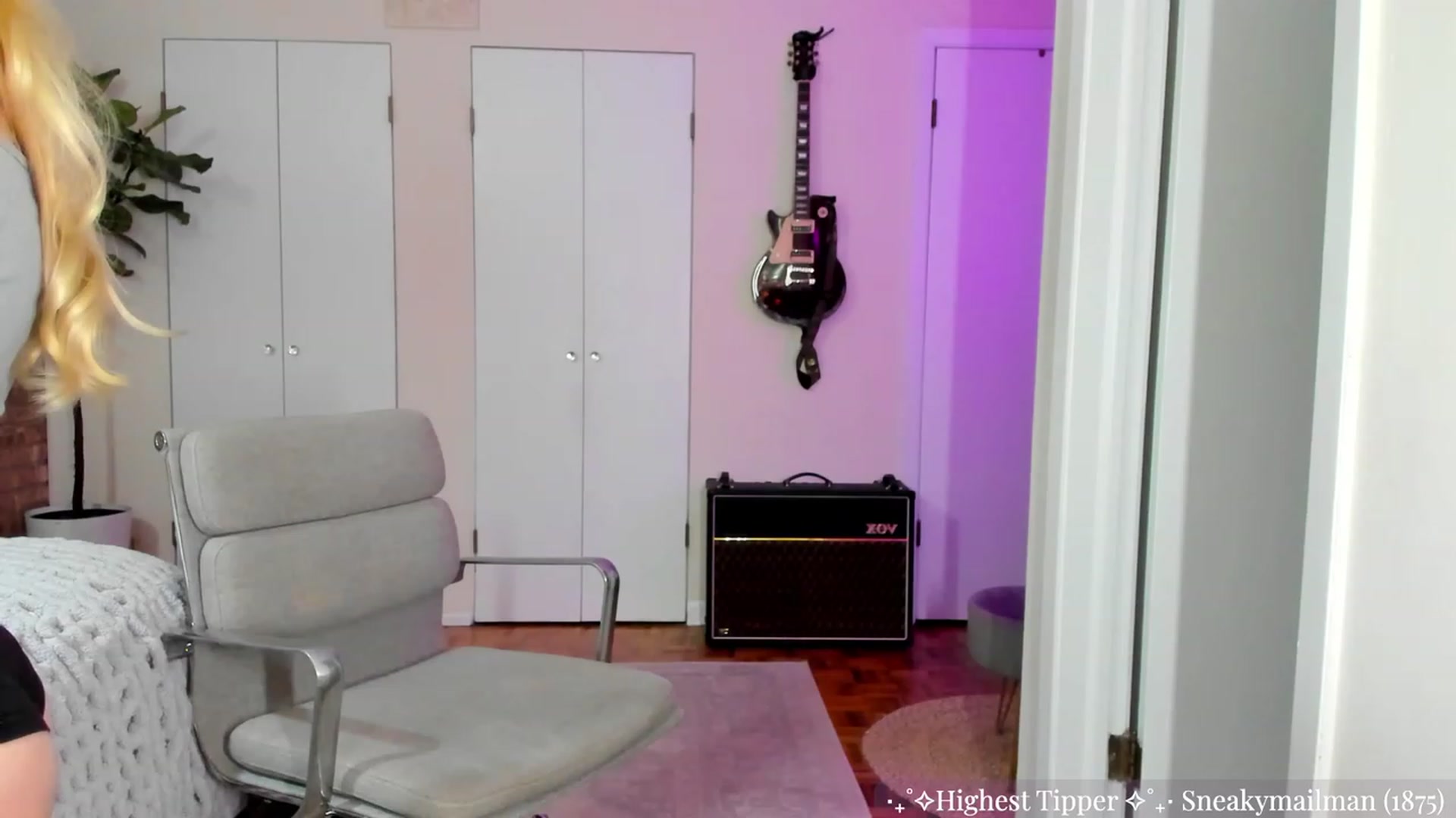 Gallery image thumbnail from SkylarSays's myfreecams stream on, 09/30/2023, 04:22 image 12 of 20