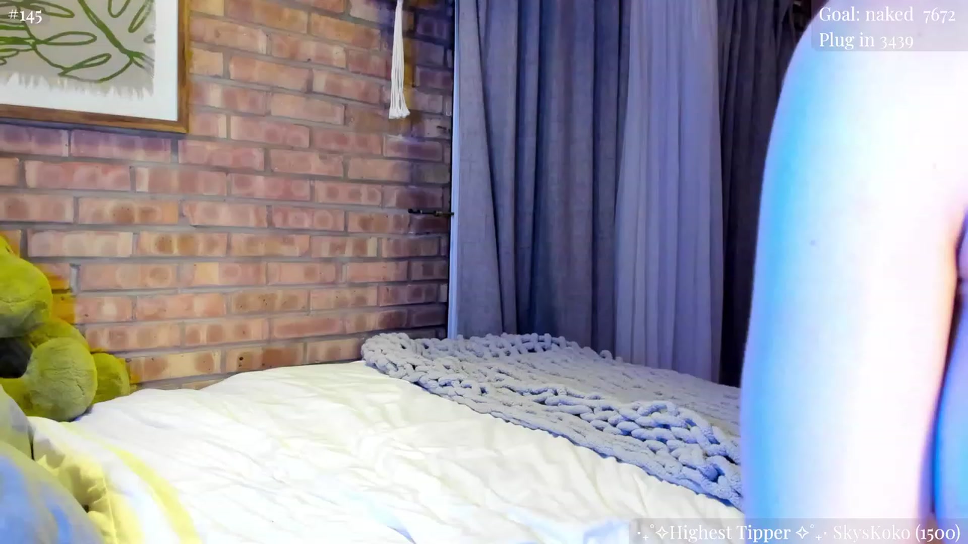 Gallery image thumbnail from SkylarSays's myfreecams stream on, 10/12/2023, 07:47 image 16 of 20