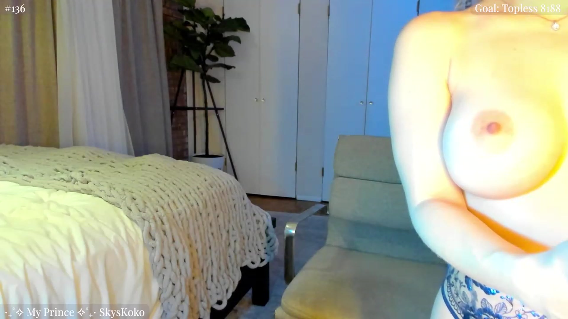 Gallery image thumbnail from SkylarSays's myfreecams stream on, 10/20/2023, 05:23 image 13 of 20