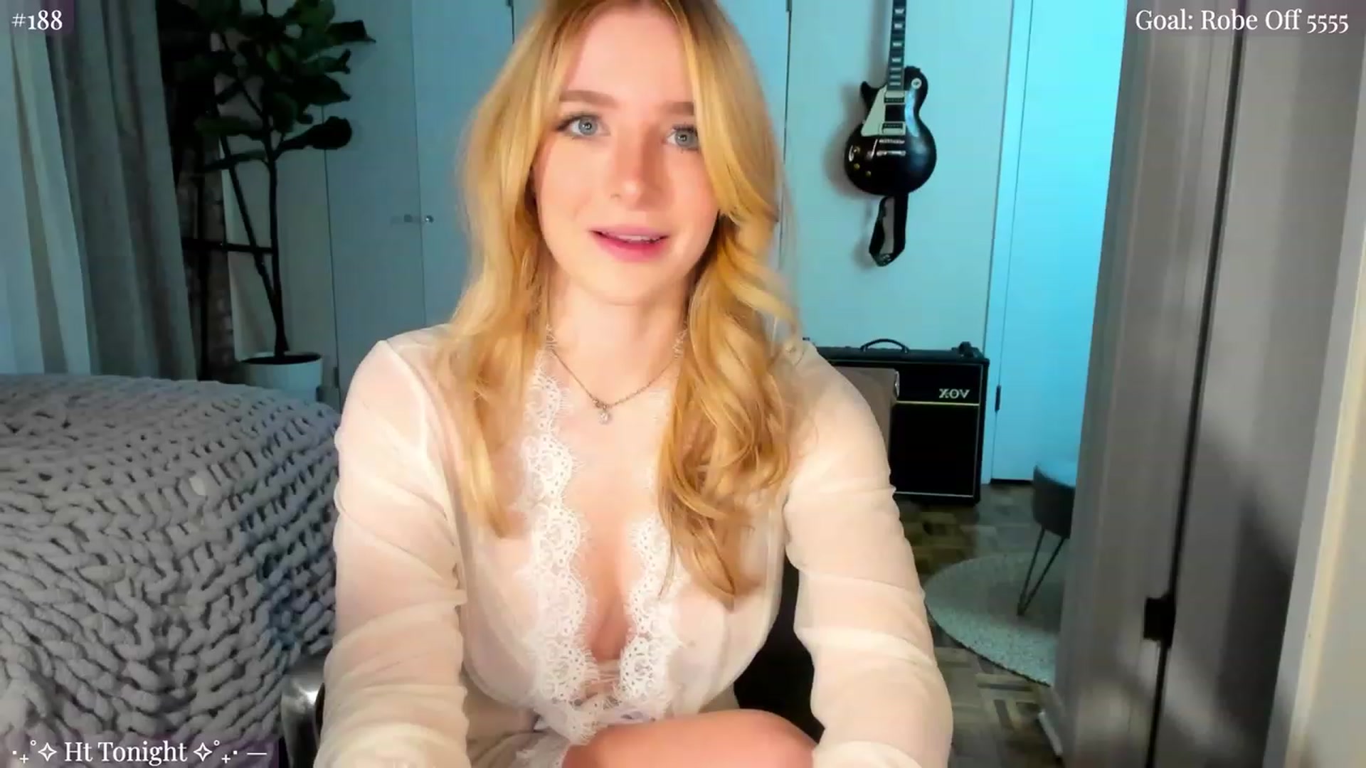 Gallery image thumbnail from SkylarSays's myfreecams stream on, 10/25/2023, 05:25 image 1 of 20