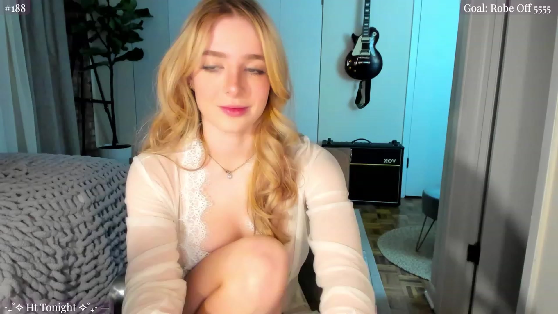Gallery image thumbnail from SkylarSays's myfreecams stream on, 10/25/2023, 05:25 image 2 of 20
