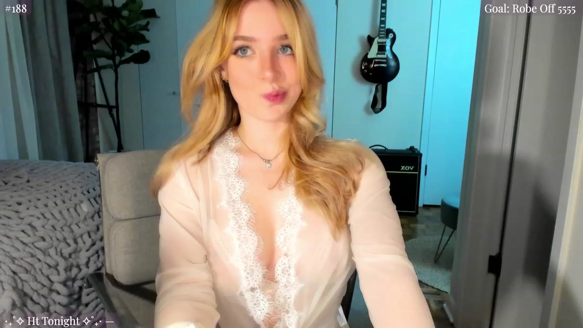 Gallery image thumbnail from SkylarSays's myfreecams stream on, 10/25/2023, 05:25 image 5 of 20
