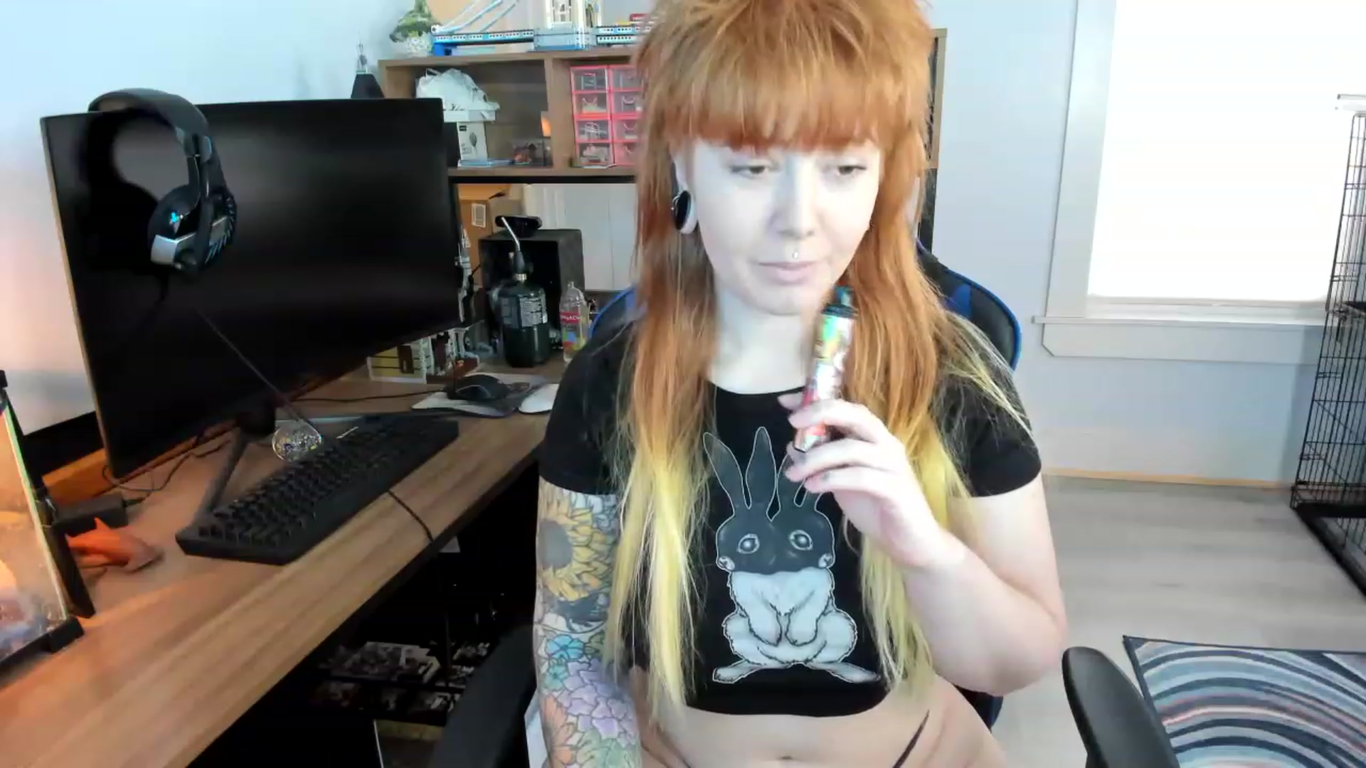 Gallery image thumbnail from SkylarShark's myfreecams stream on, 02/26/2023, 15:51 image 13 of 20