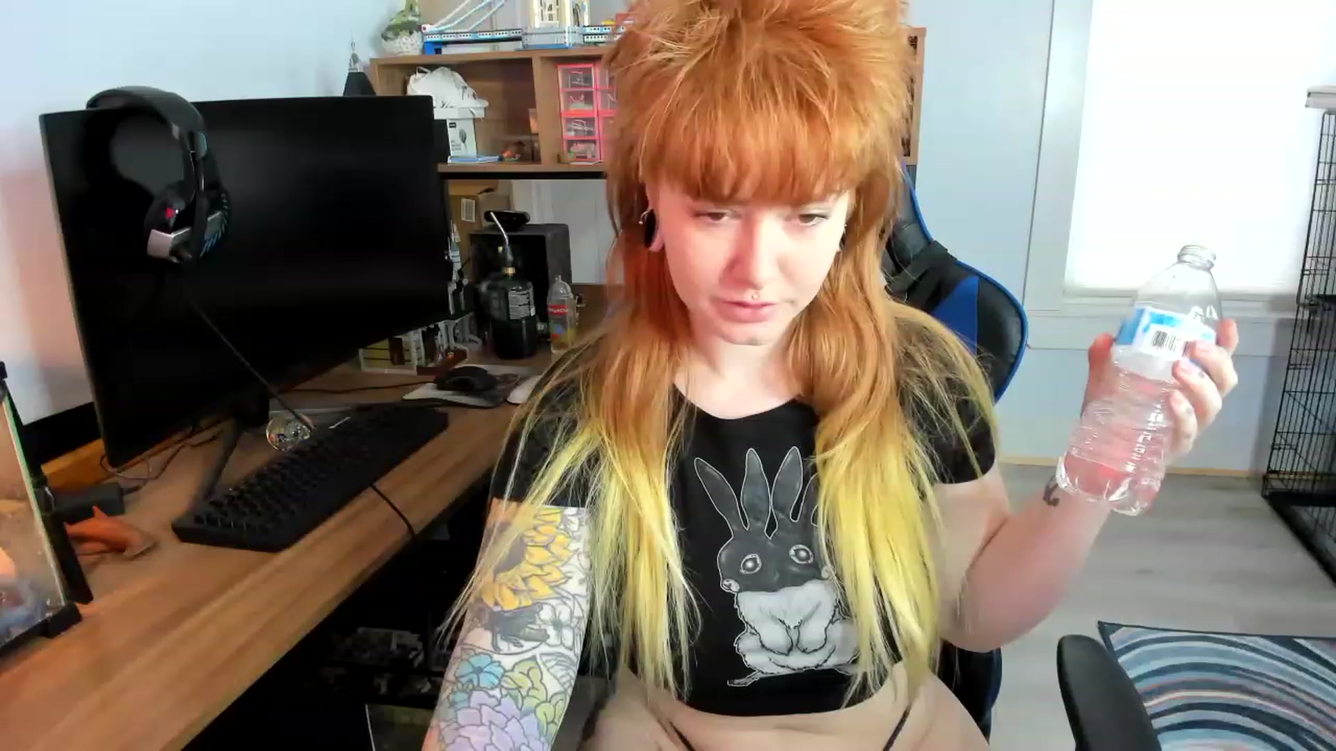 Gallery image thumbnail from SkylarShark's myfreecams stream on, 02/26/2023, 15:51 image 2 of 20