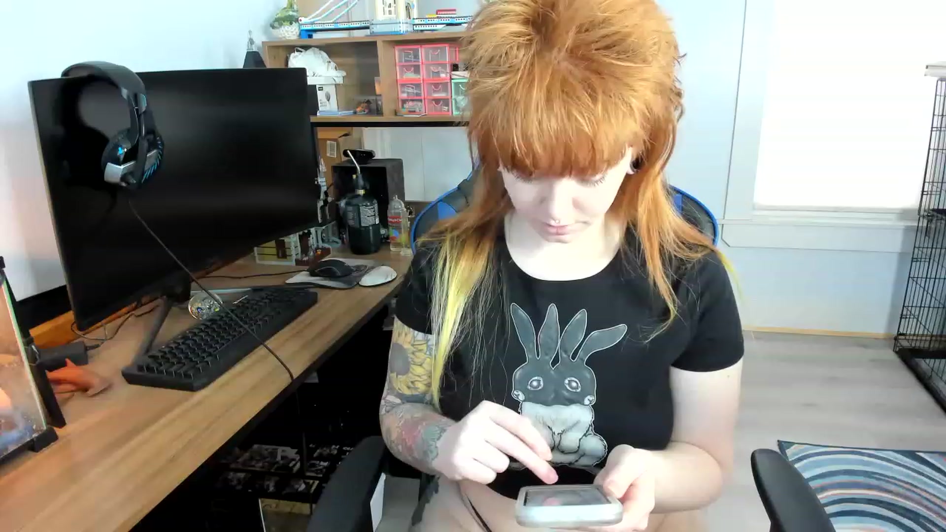 Gallery image thumbnail from SkylarShark's myfreecams stream on, 02/26/2023, 15:51 image 4 of 20