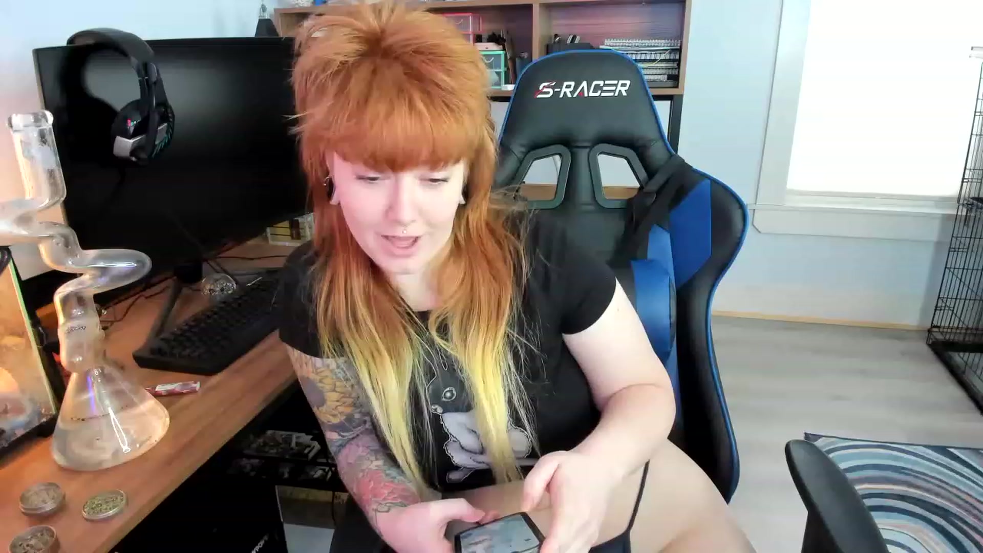 Gallery image thumbnail from SkylarShark's myfreecams stream on, 02/26/2023, 16:50 image 9 of 20